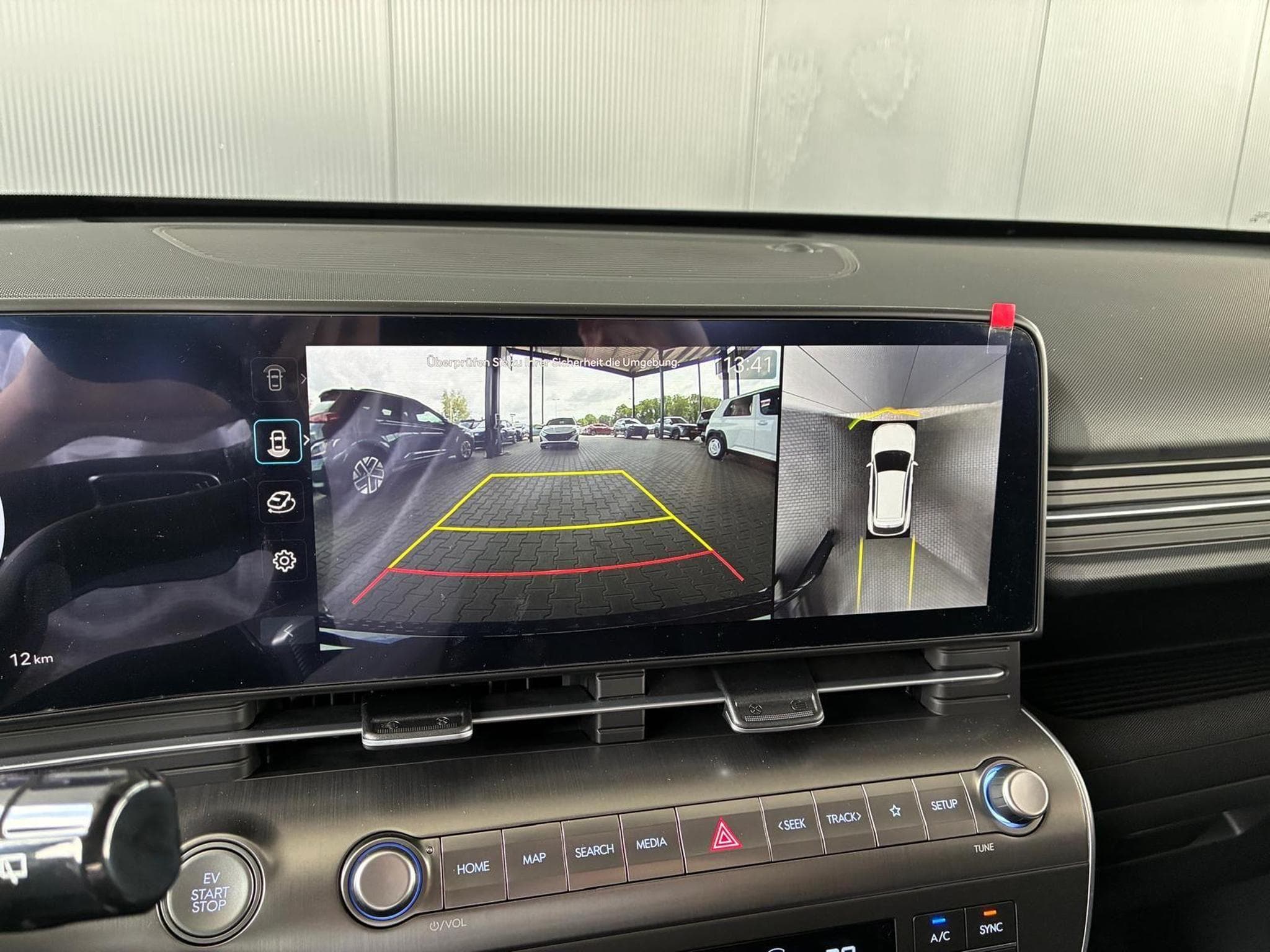 Hyundai Kona Comfort (2025) - Photo 13