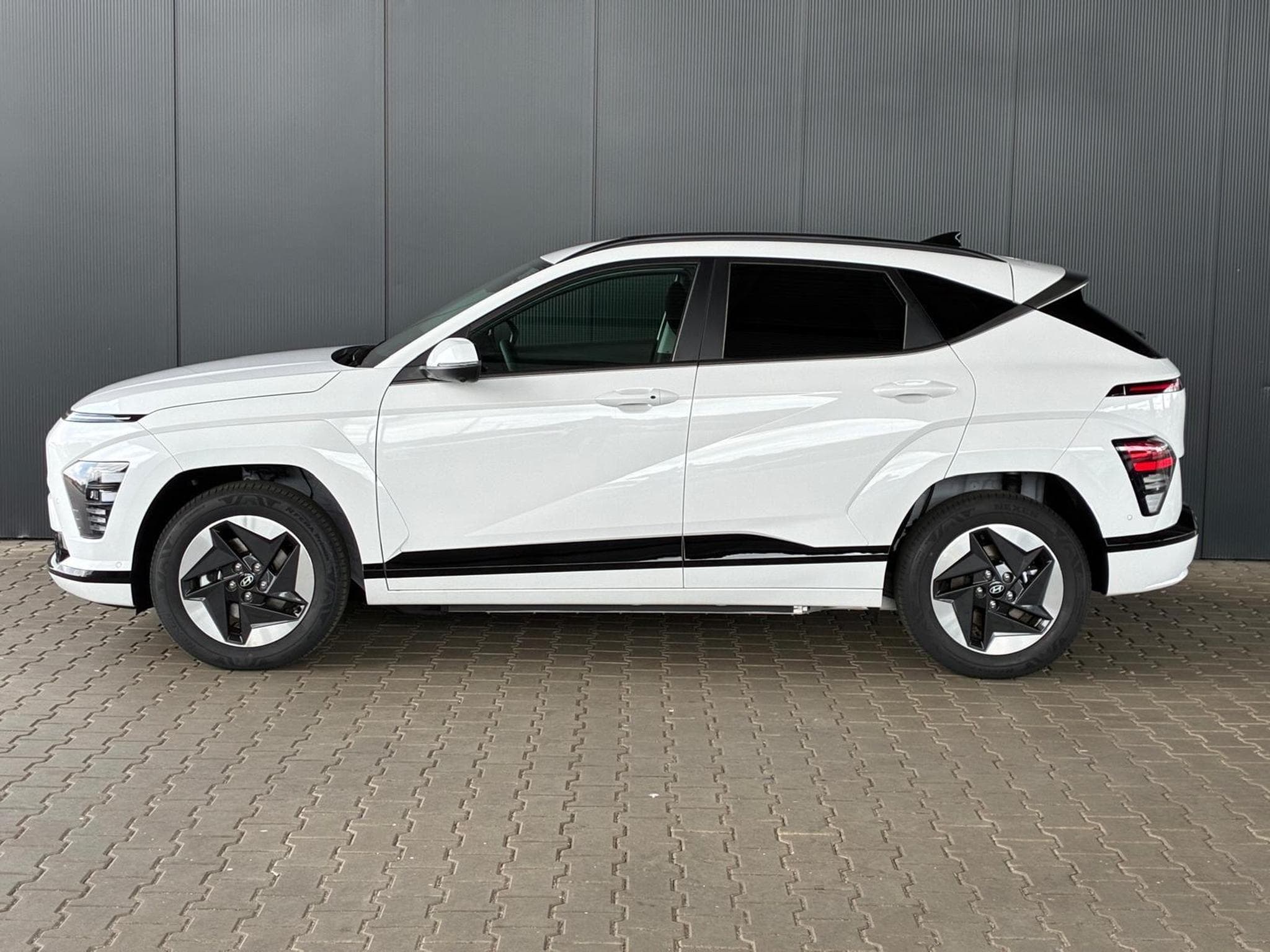 Hyundai Kona Comfort (2025) - Photo 2