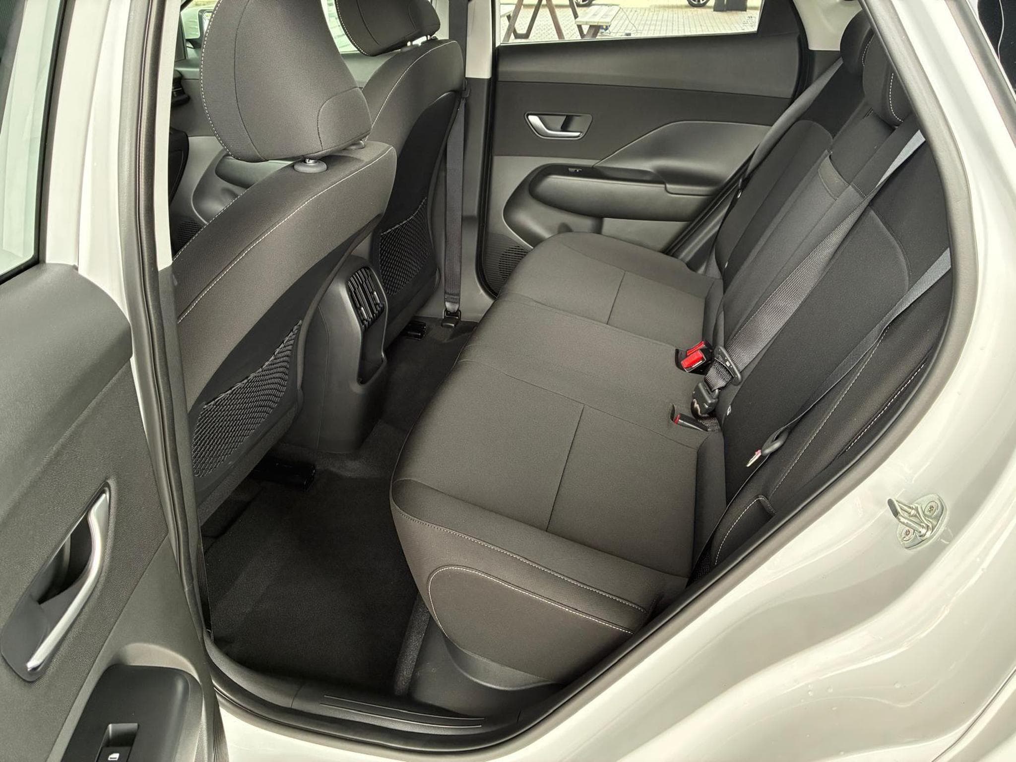 Hyundai Kona Comfort (2025) - Photo 6