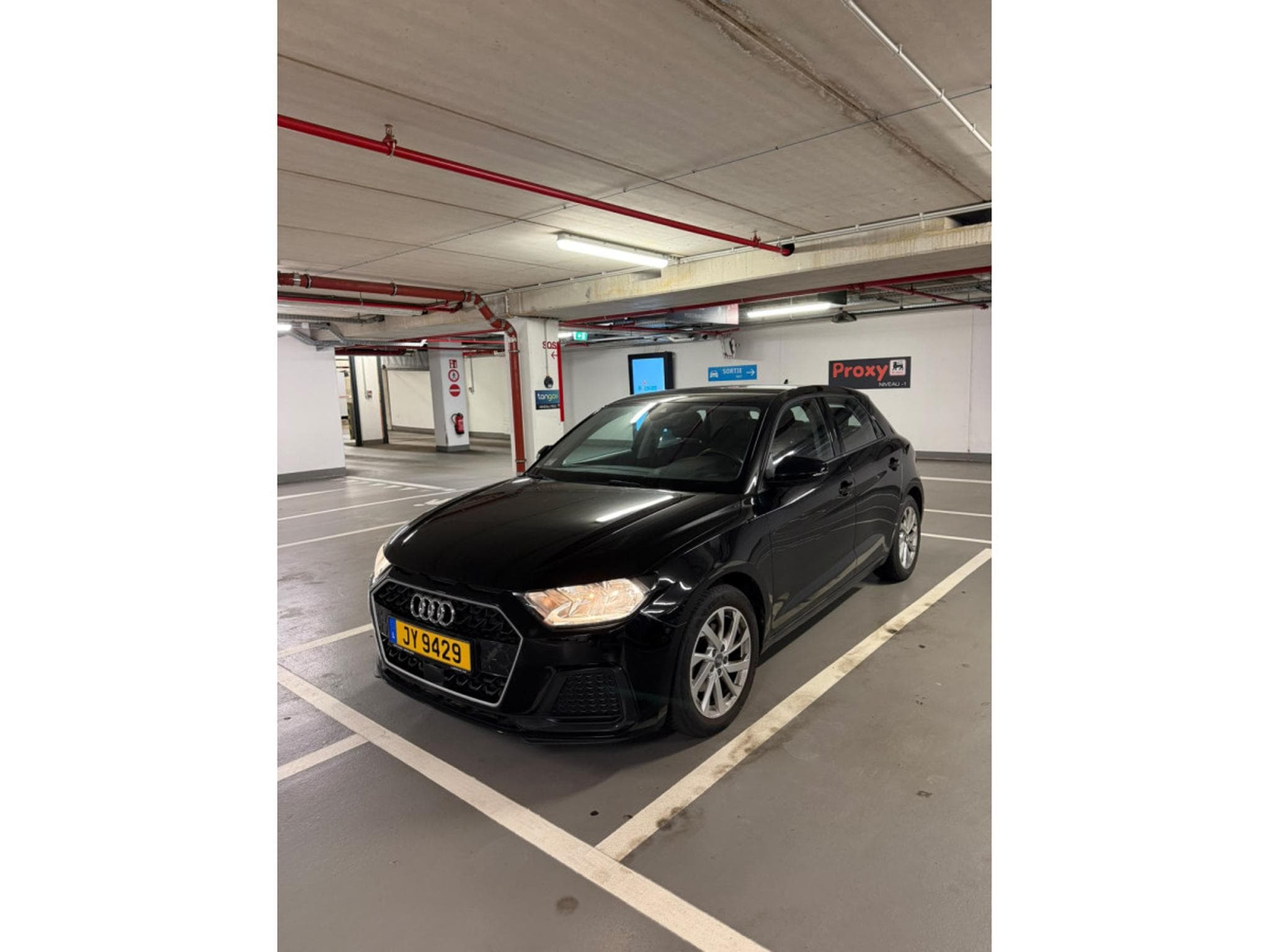 Audi A1 30 TFSI Sportback (2020) - Photo 1