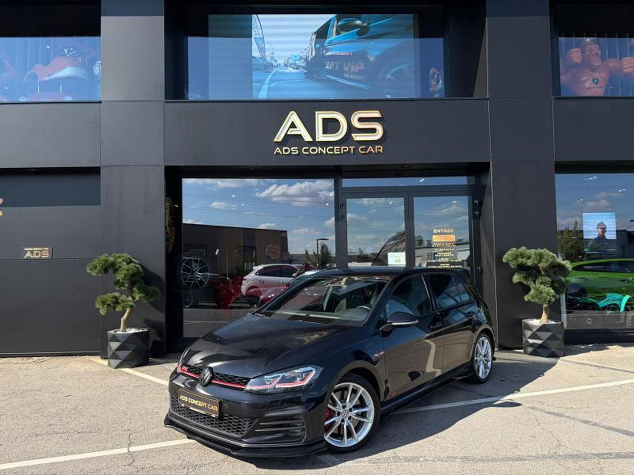 VW Golf GTI (2019) - Photo 1