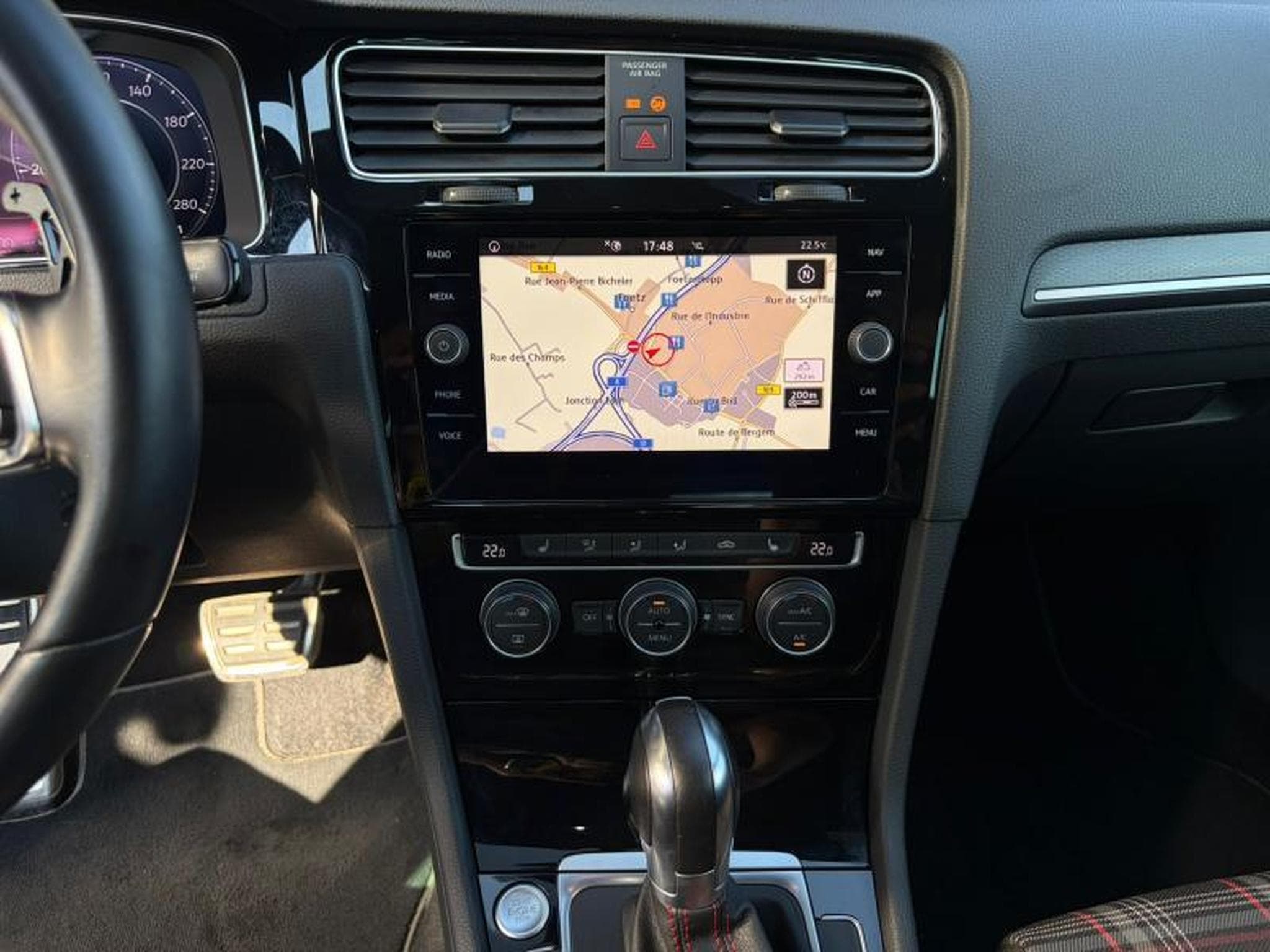 VW Golf GTI (2019) - Photo 7