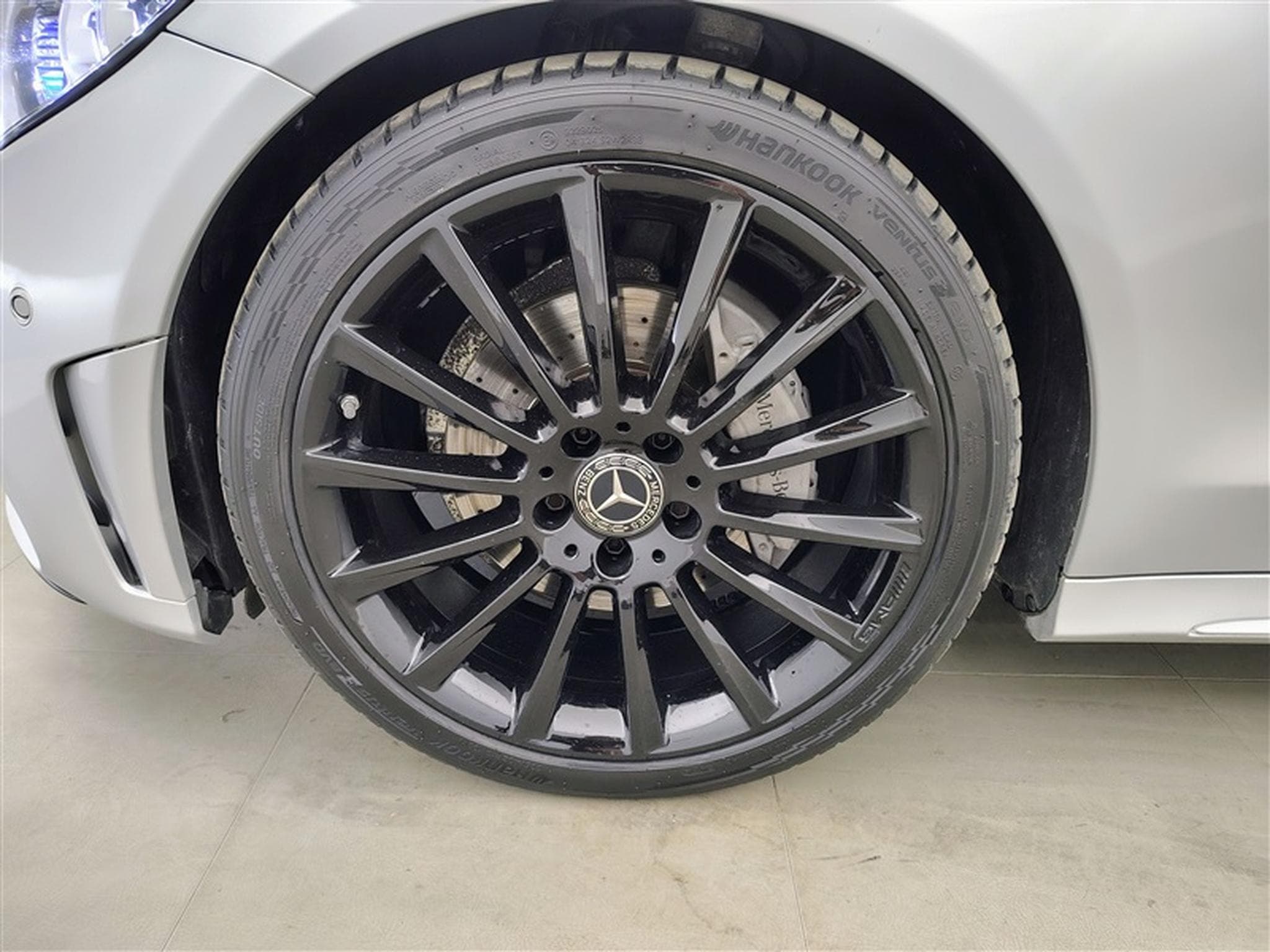Mercedes C 200 AMG Line (2021) - Photo 6