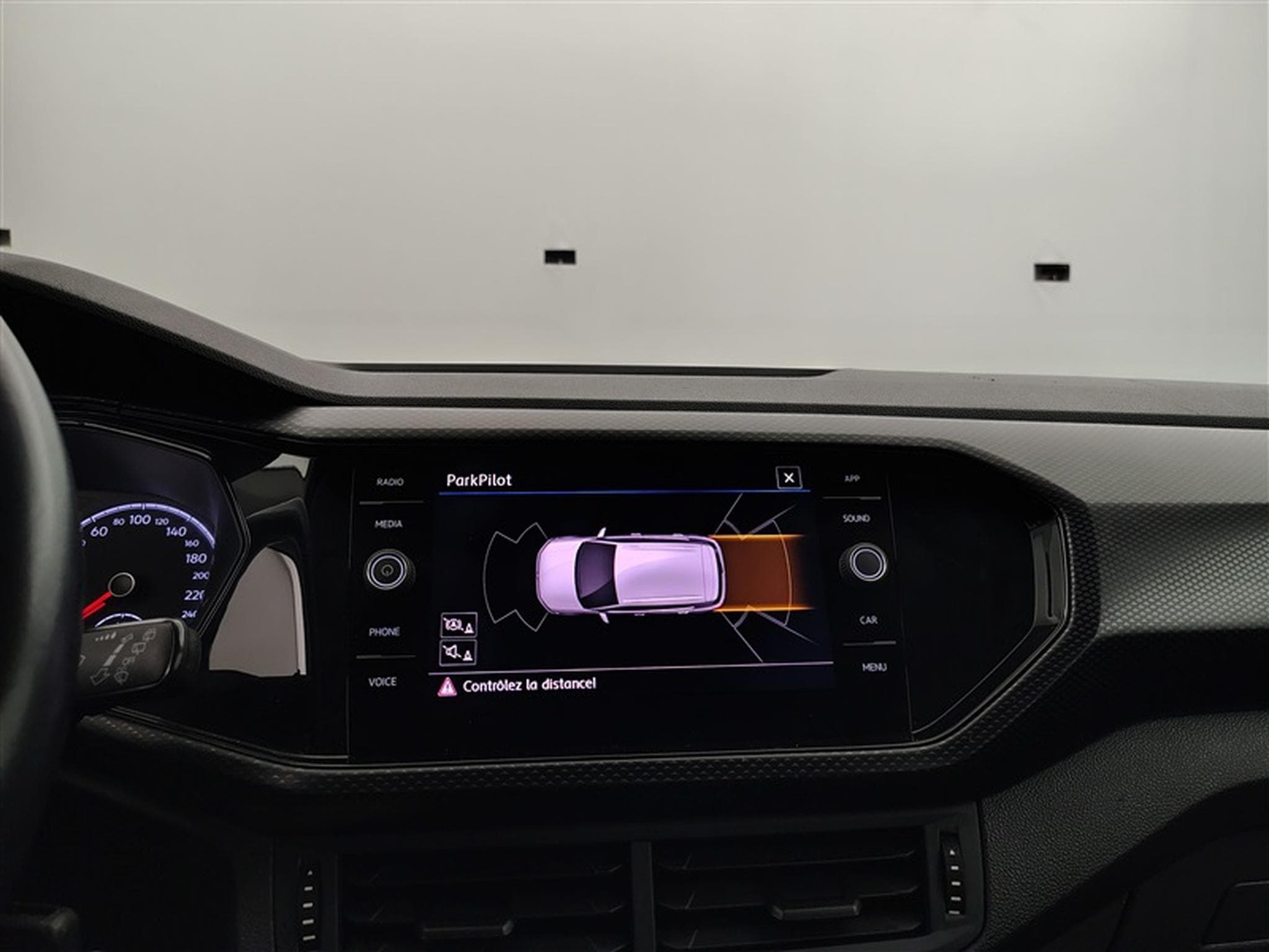 VW T-Cross 1.0 TSI Life OPF (EU6AP) (2020) - Photo 18