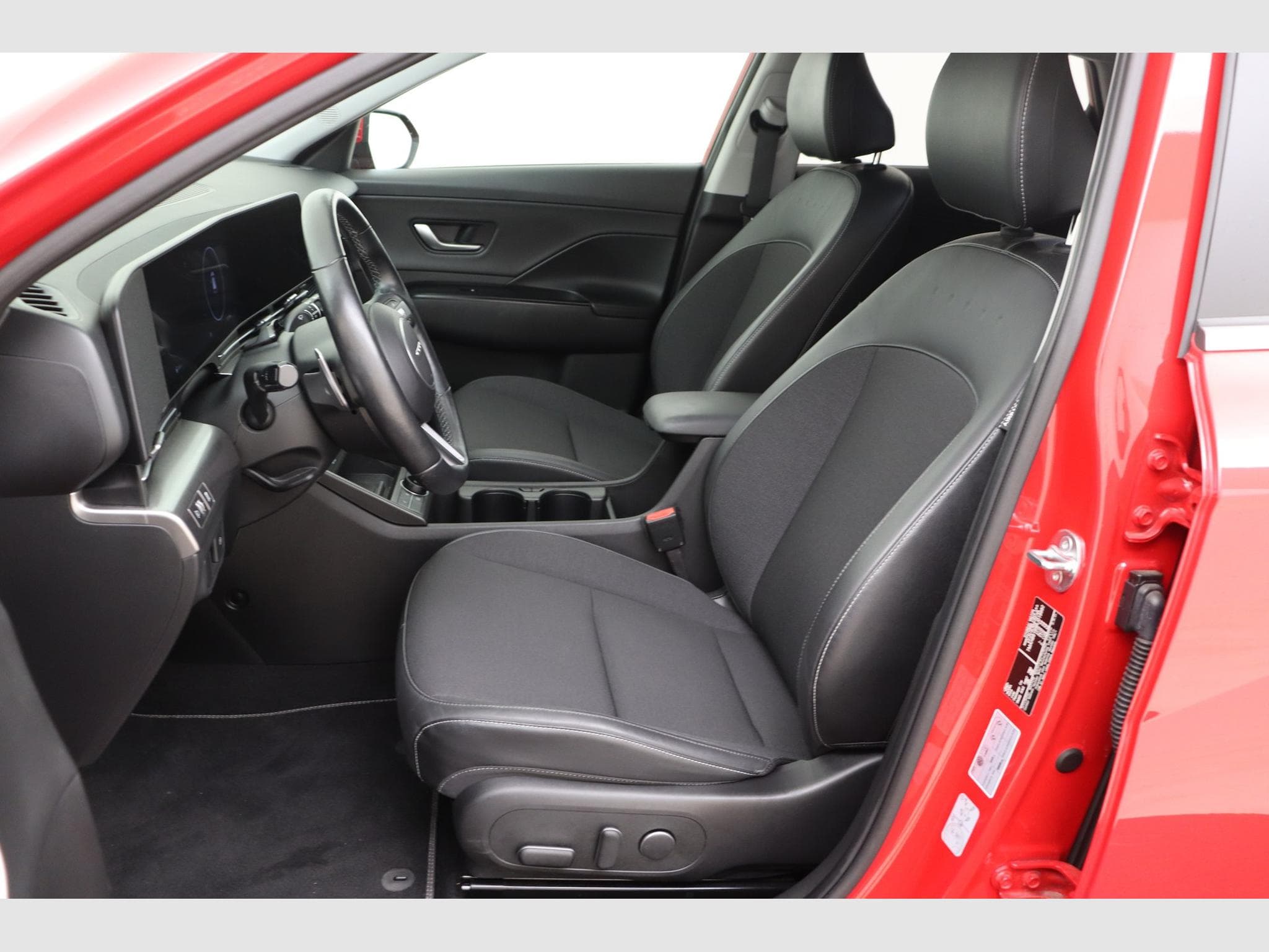 Hyundai Kona Feel Comfort (2024) - Foto 13