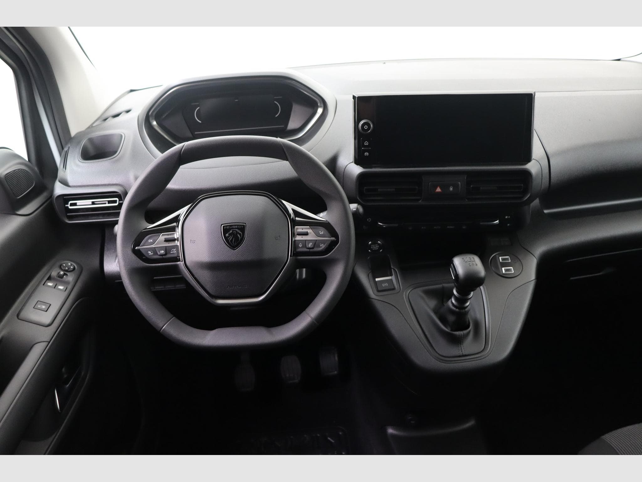 Peugeot Partner Standard Light (2025) - Photo 11