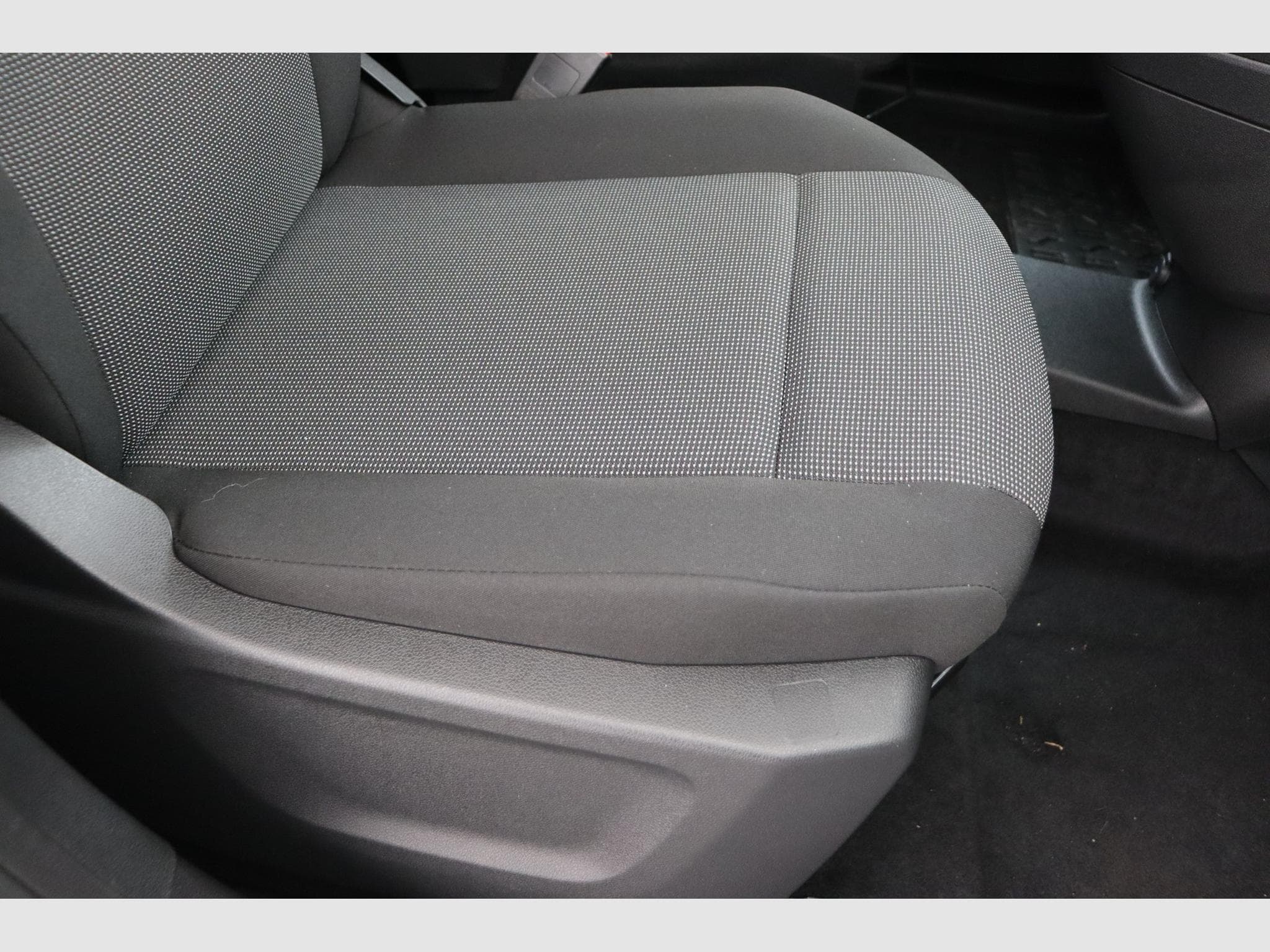 Peugeot Partner Standard Light (2025) - Photo 15