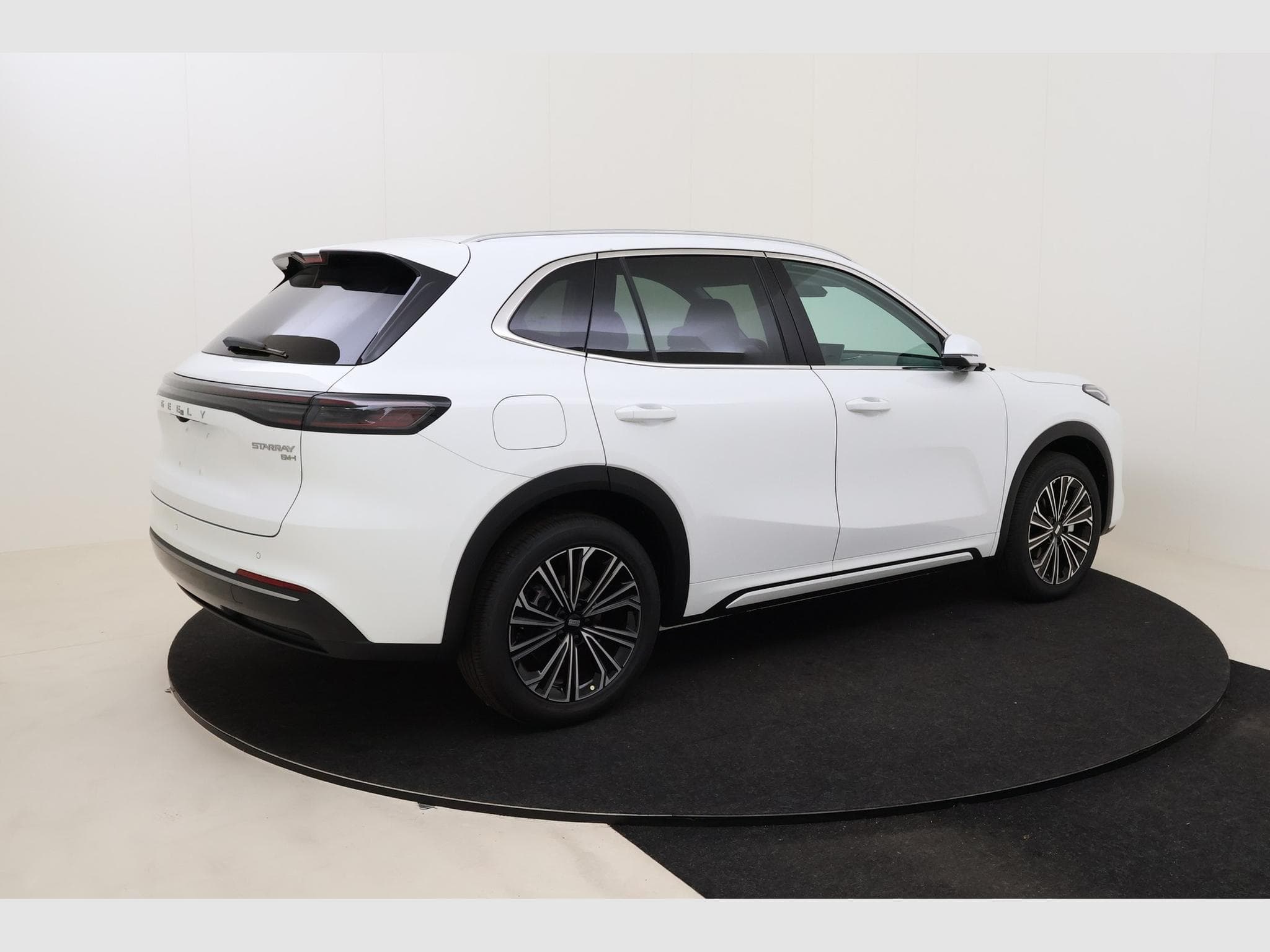 Geely Starray Launch Edition (2026) - Photo 5