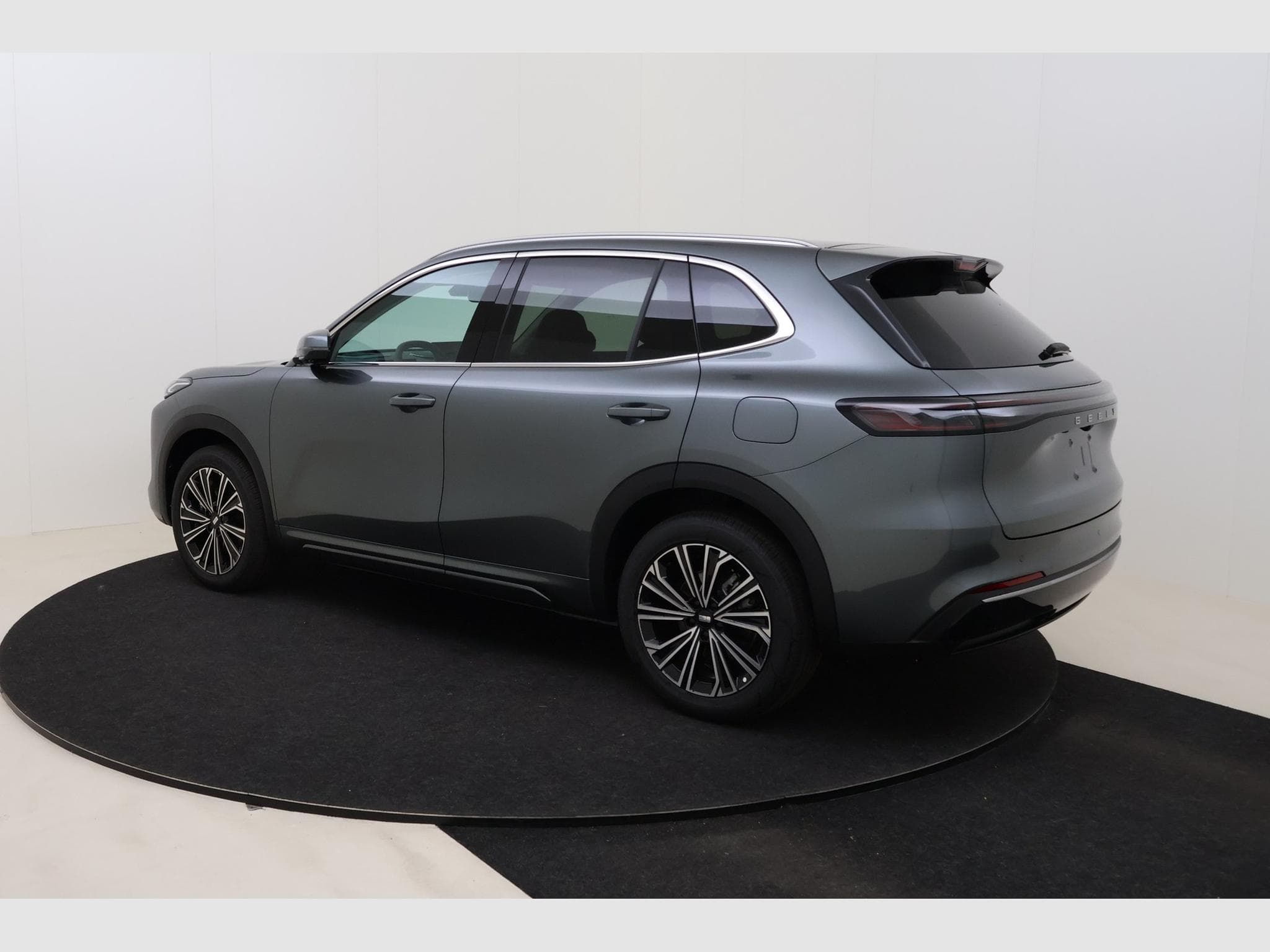 Geely Starray Launch Edition (2026) - Photo 8