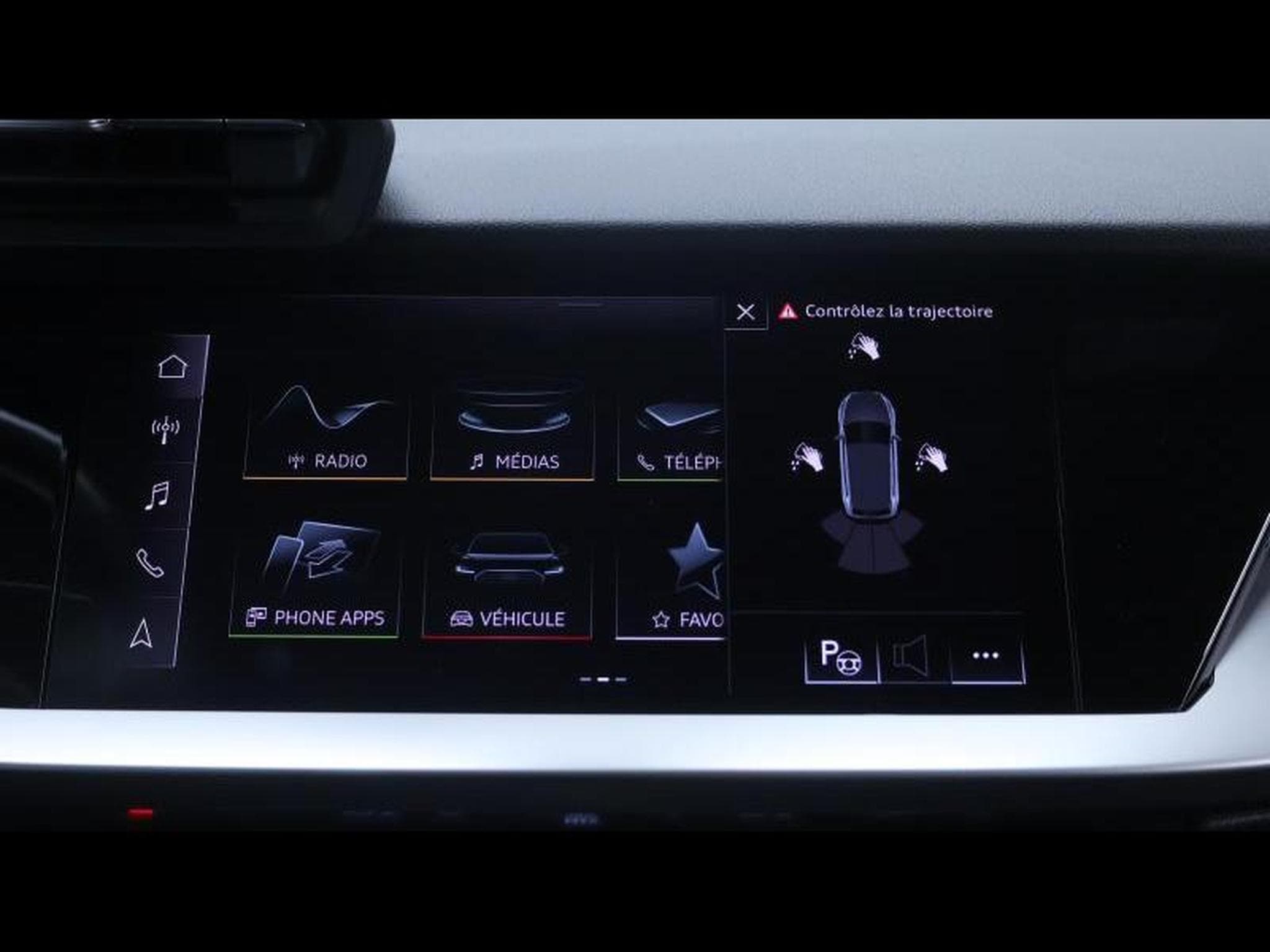 Audi A3 35 TFSI 150 S-LINE (2022) - Photo 24