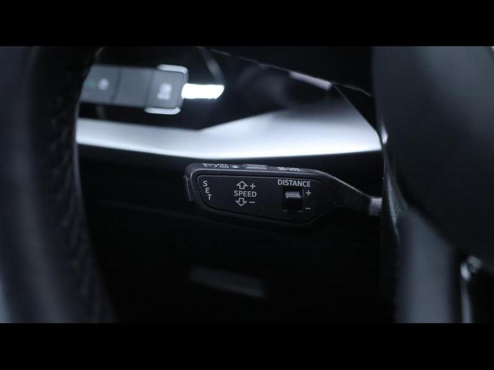 Audi A3 35 TFSI 150 S-LINE (2022) - Photo 28
