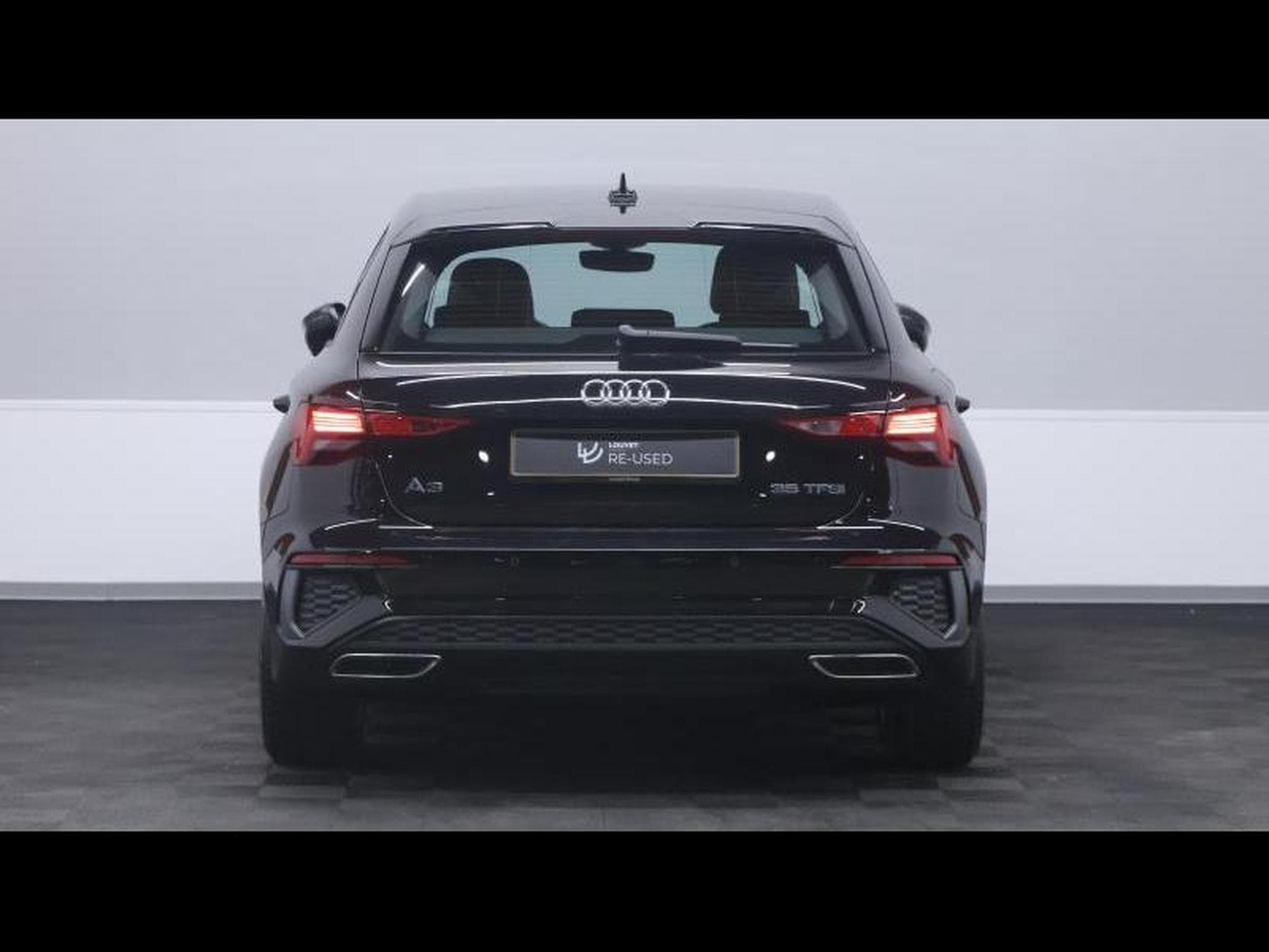 Audi A3 35 TFSI 150 S-LINE (2022) - Photo 6