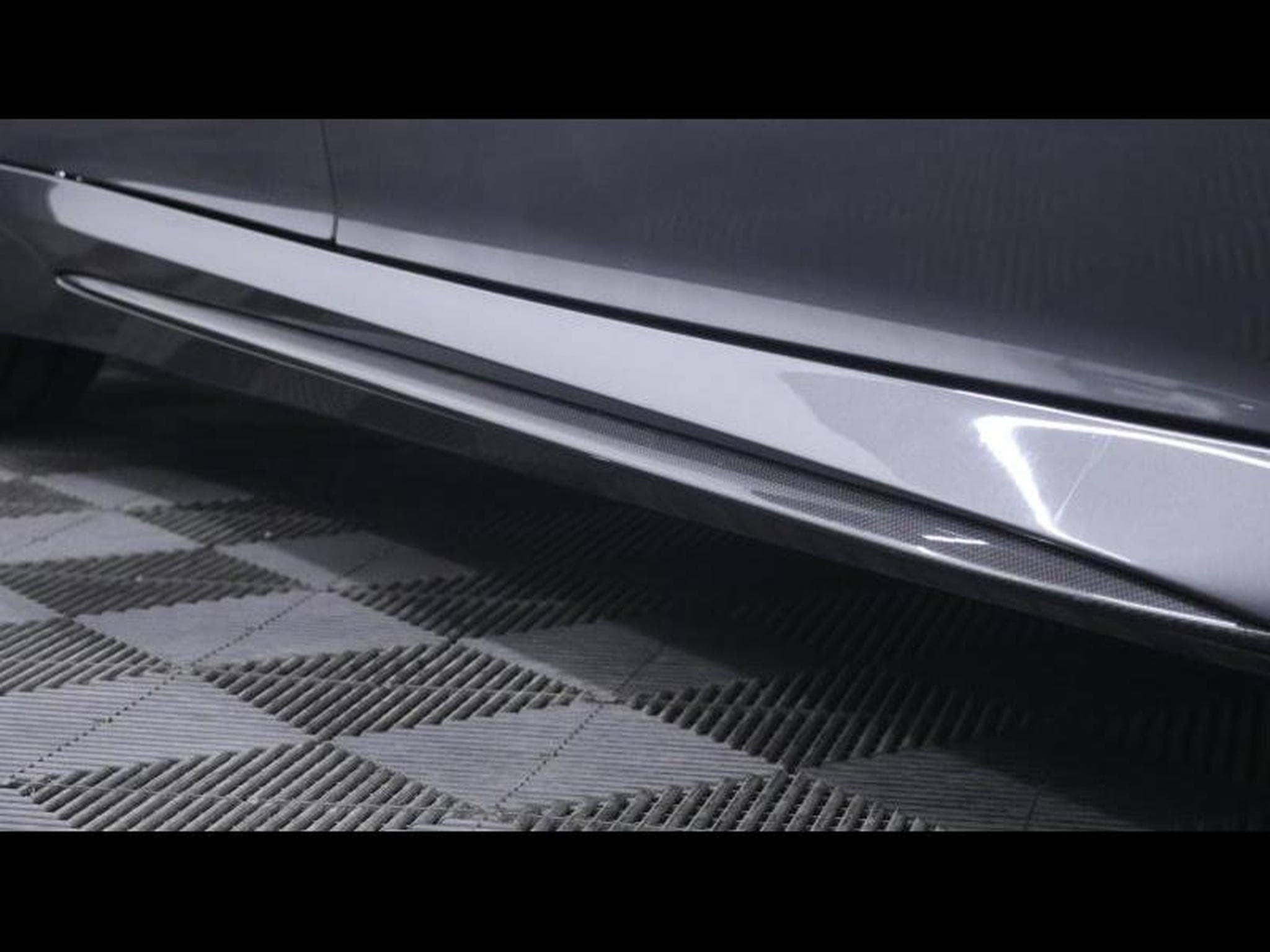 Alfa-Romeo Giulia 2.9 V6 510 Quadrifoglio (2021) - Photo 10