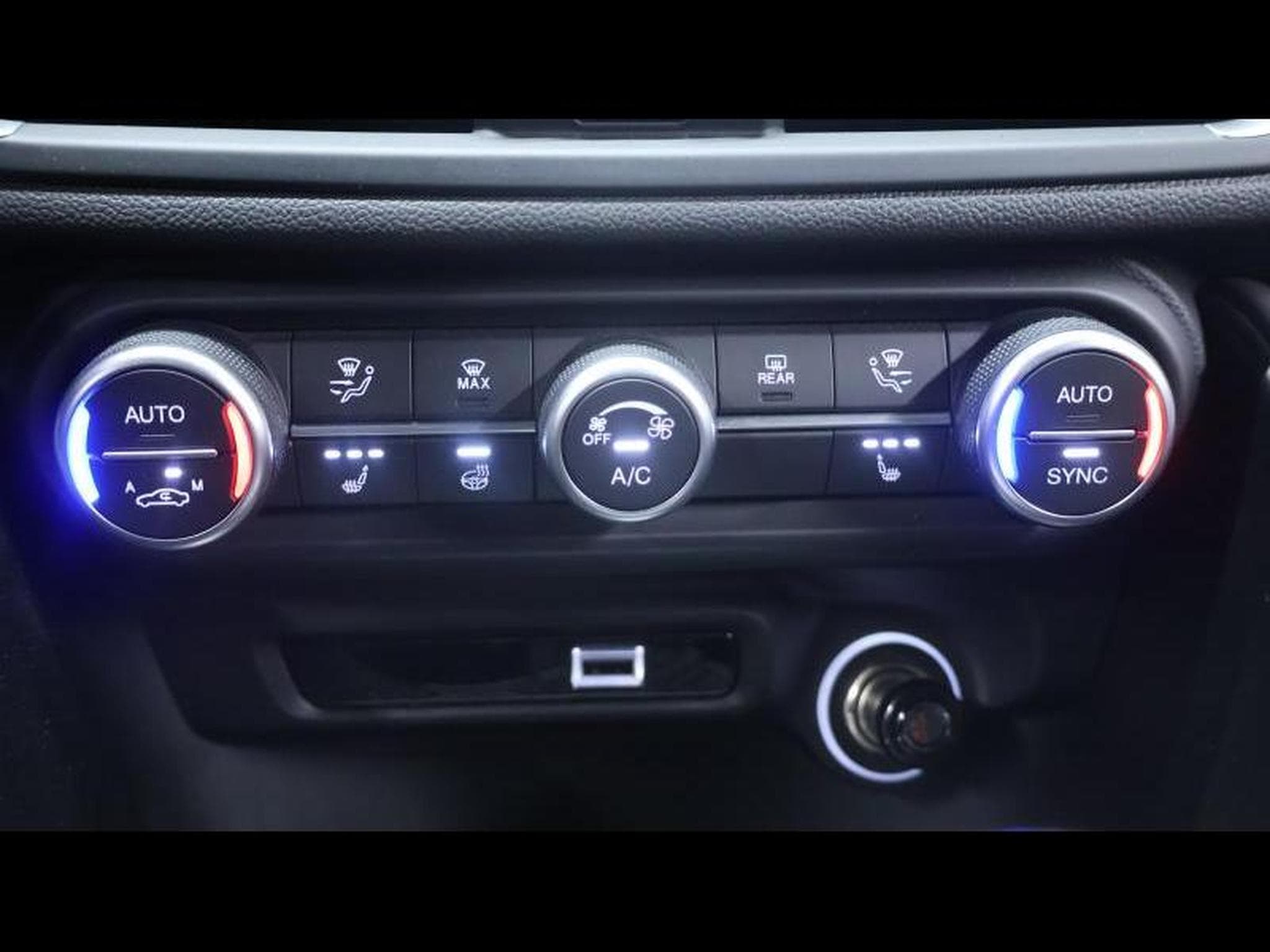 Alfa-Romeo Giulia 2.9 V6 510 Quadrifoglio (2021) - Photo 20