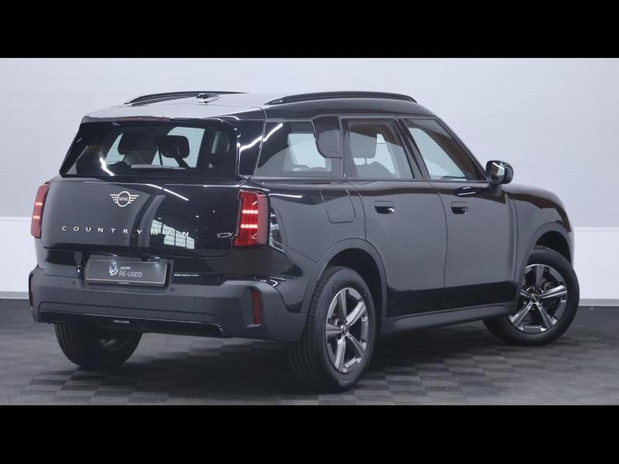 MINI Countryman 1.5 170 MHEV Classic Steptronic (2024) - Photo 5