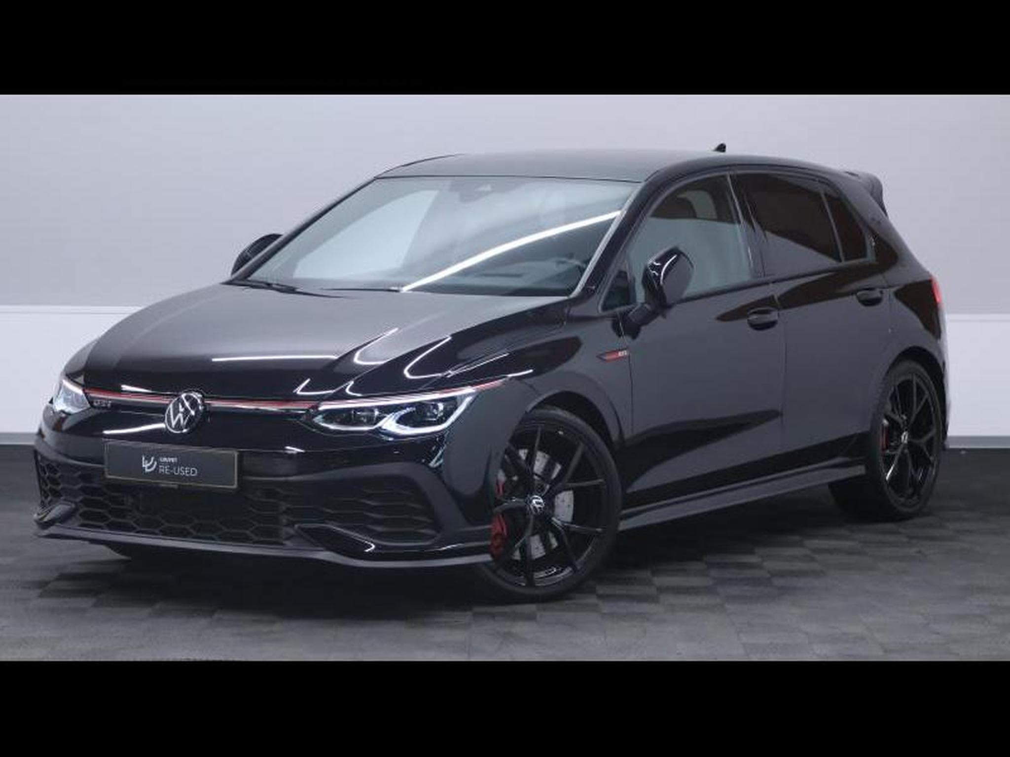 VW Golf 8 Clubsport 2.0 TSI 300 DSG (2023) - Photo 1
