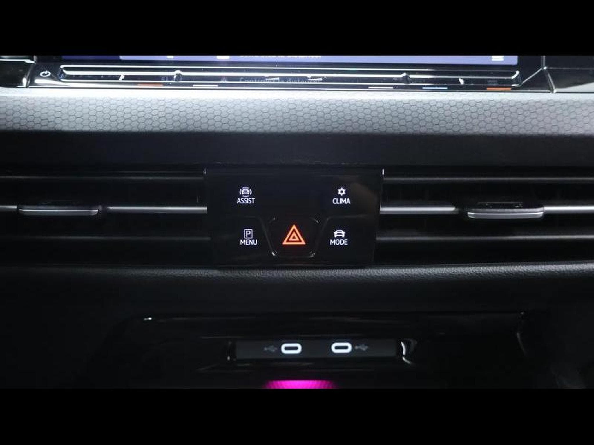 VW Golf 8 Clubsport 2.0 TSI 300 DSG (2023) - Photo 20