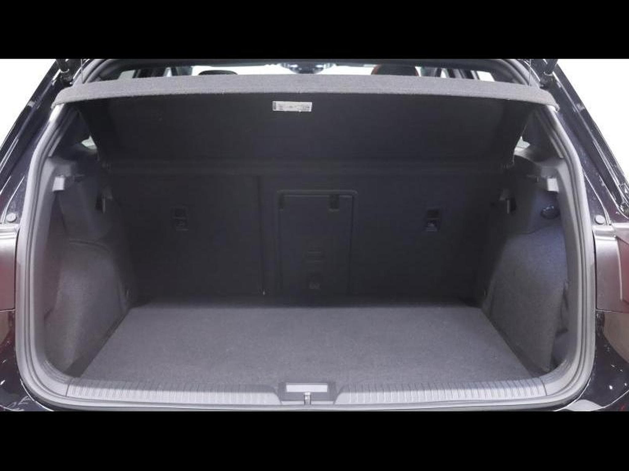 VW Golf 8 Clubsport 2.0 TSI 300 DSG (2023) - Photo 7