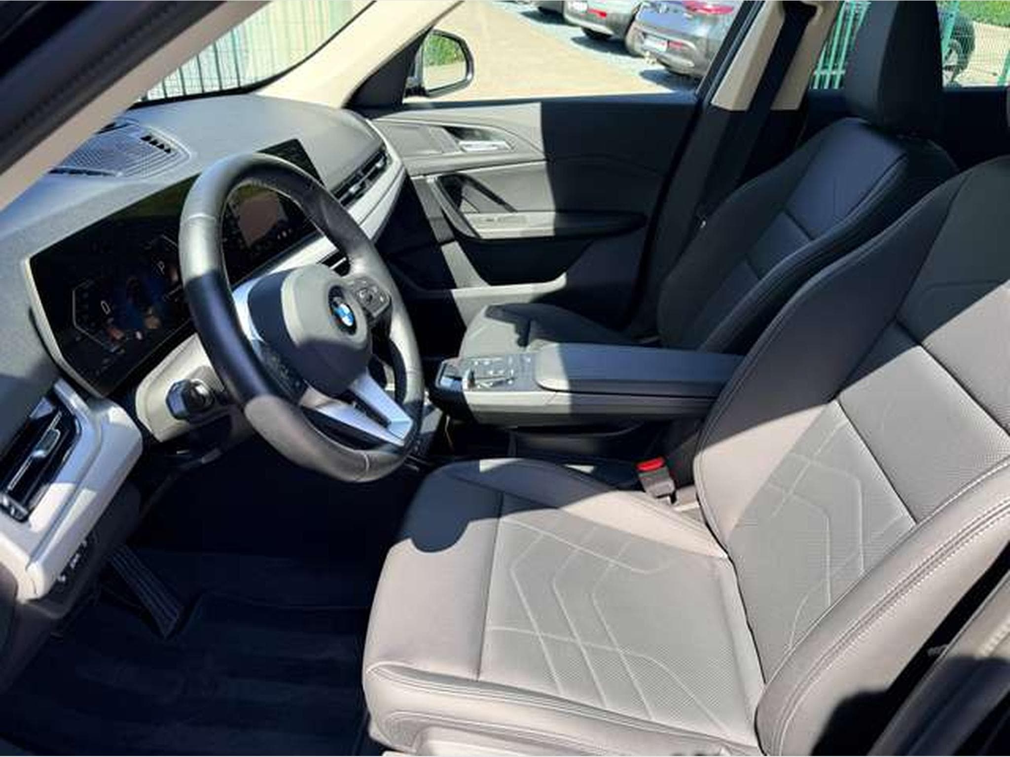 BMW X1 2.0 DIESEL 136CV S-DRIVE (2024) - Photo 3