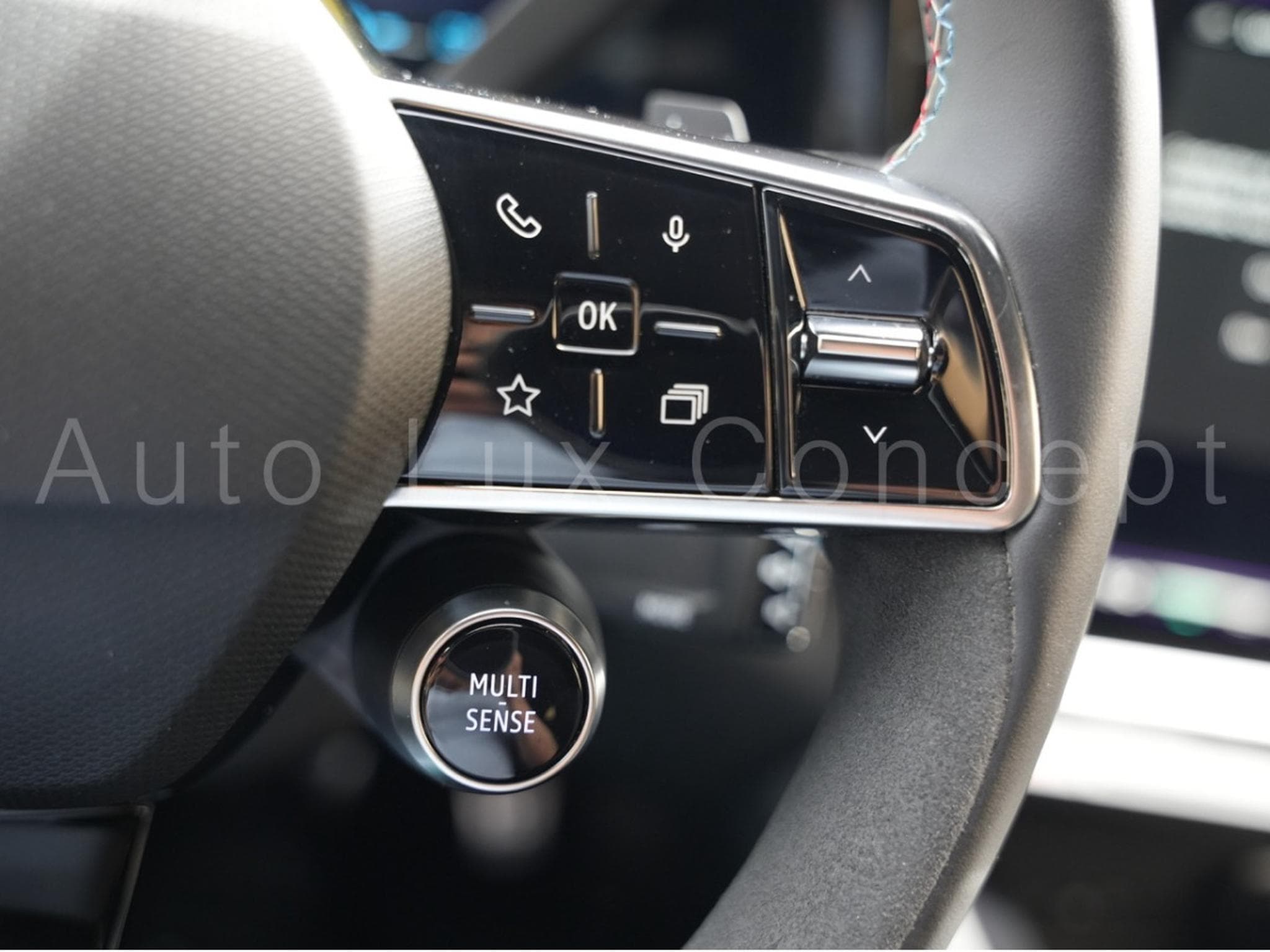 Renault Espace E-Tech Full Hybrid 200 Esprit Alpine 7 places (2025) - Photo 29