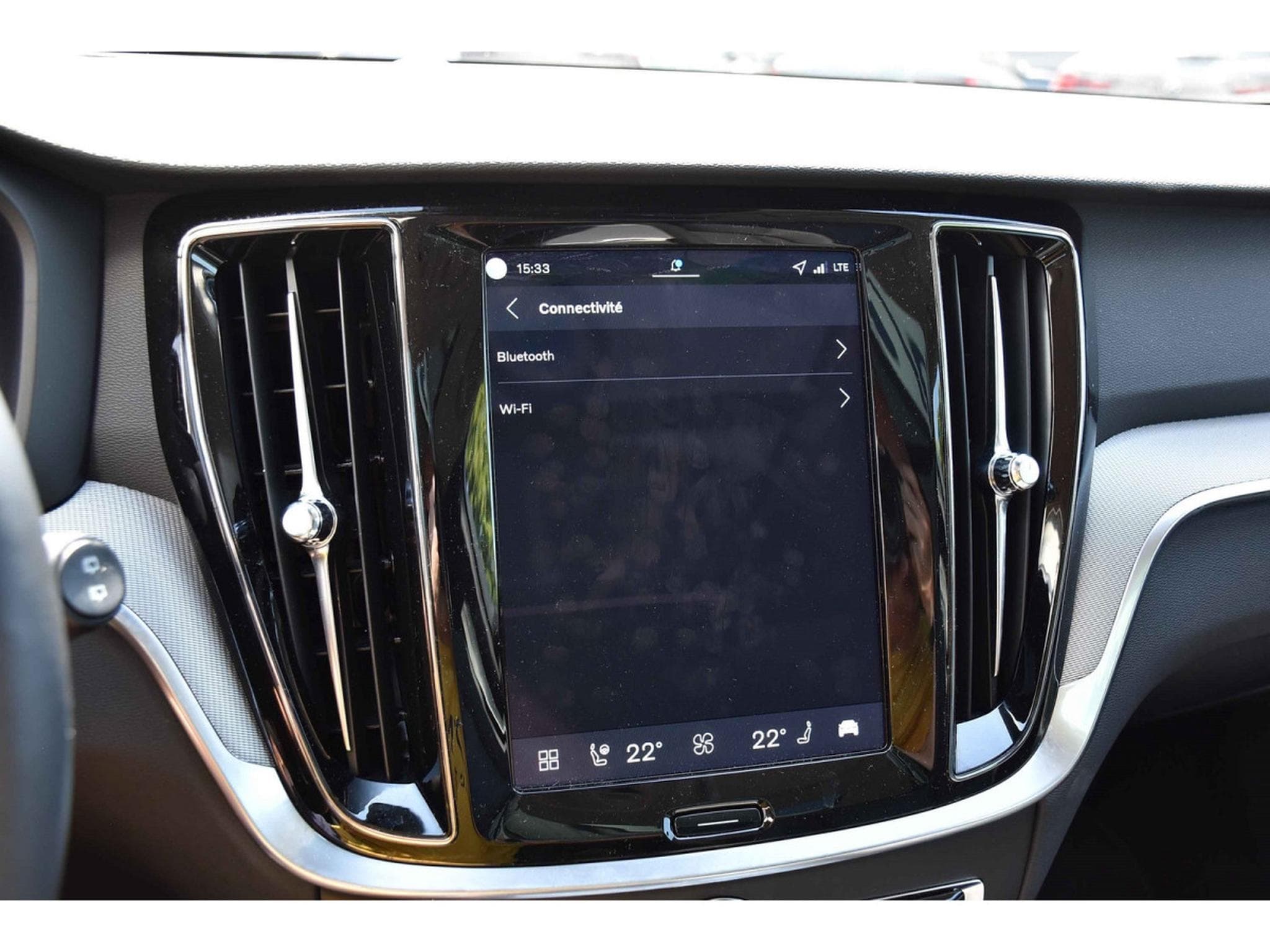 Volvo V60 2.0 B4 Plus Dark Geartronic PANO CUIR MEMO CAM360 HARMAN 1°M (2025) - Photo 9