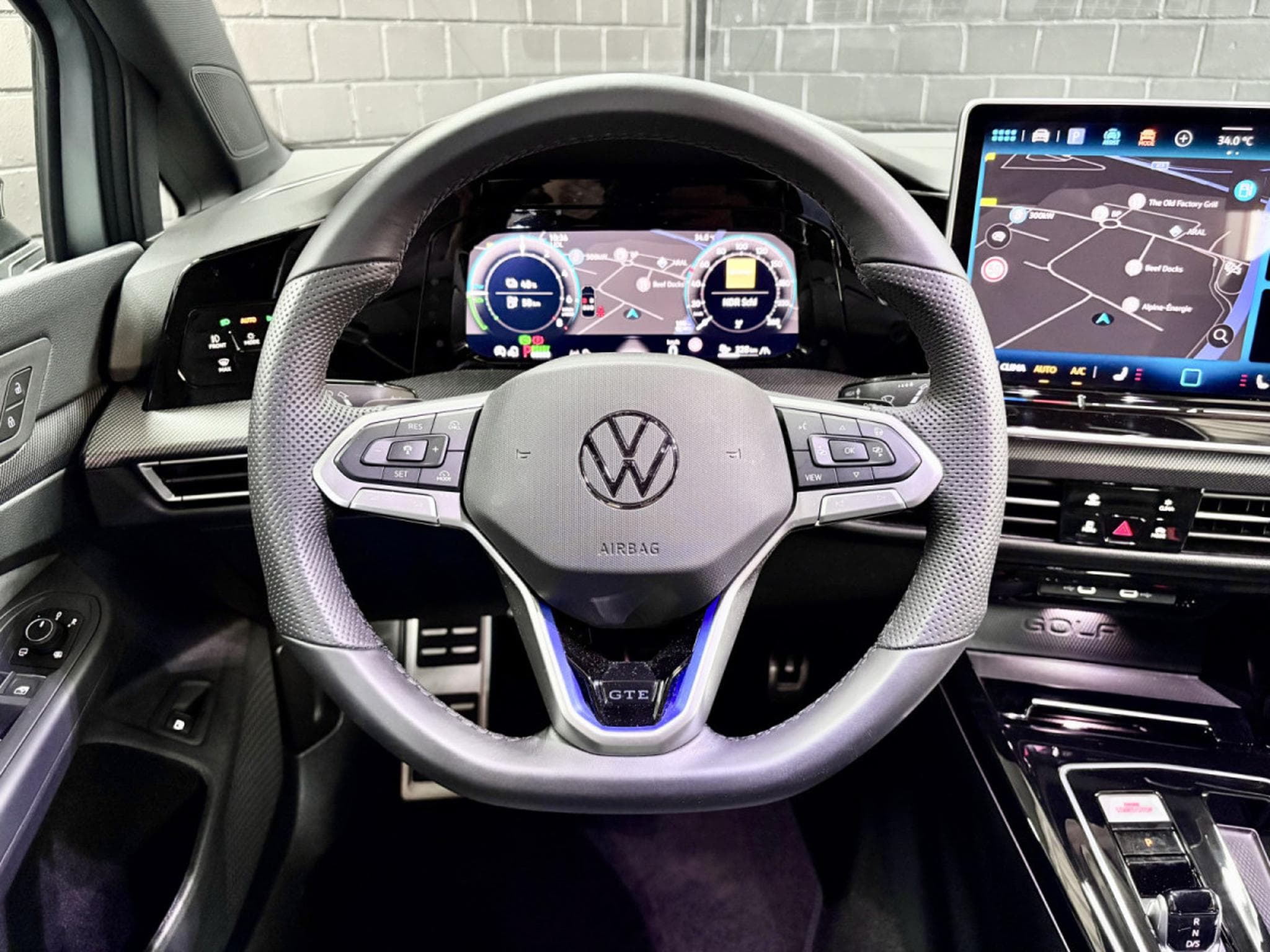 VW Golf GTE PHASE 2  1.5 eHybrid 272 CV DSG 6 *DCC* MATRIX * 360°* T (2025) - Photo 9