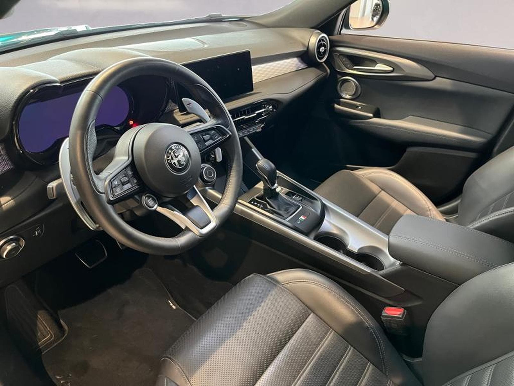 Alfa-Romeo Tonale Tonale 1.5 Hybrid 160 Edizione Speciale (2023) - Photo 10
