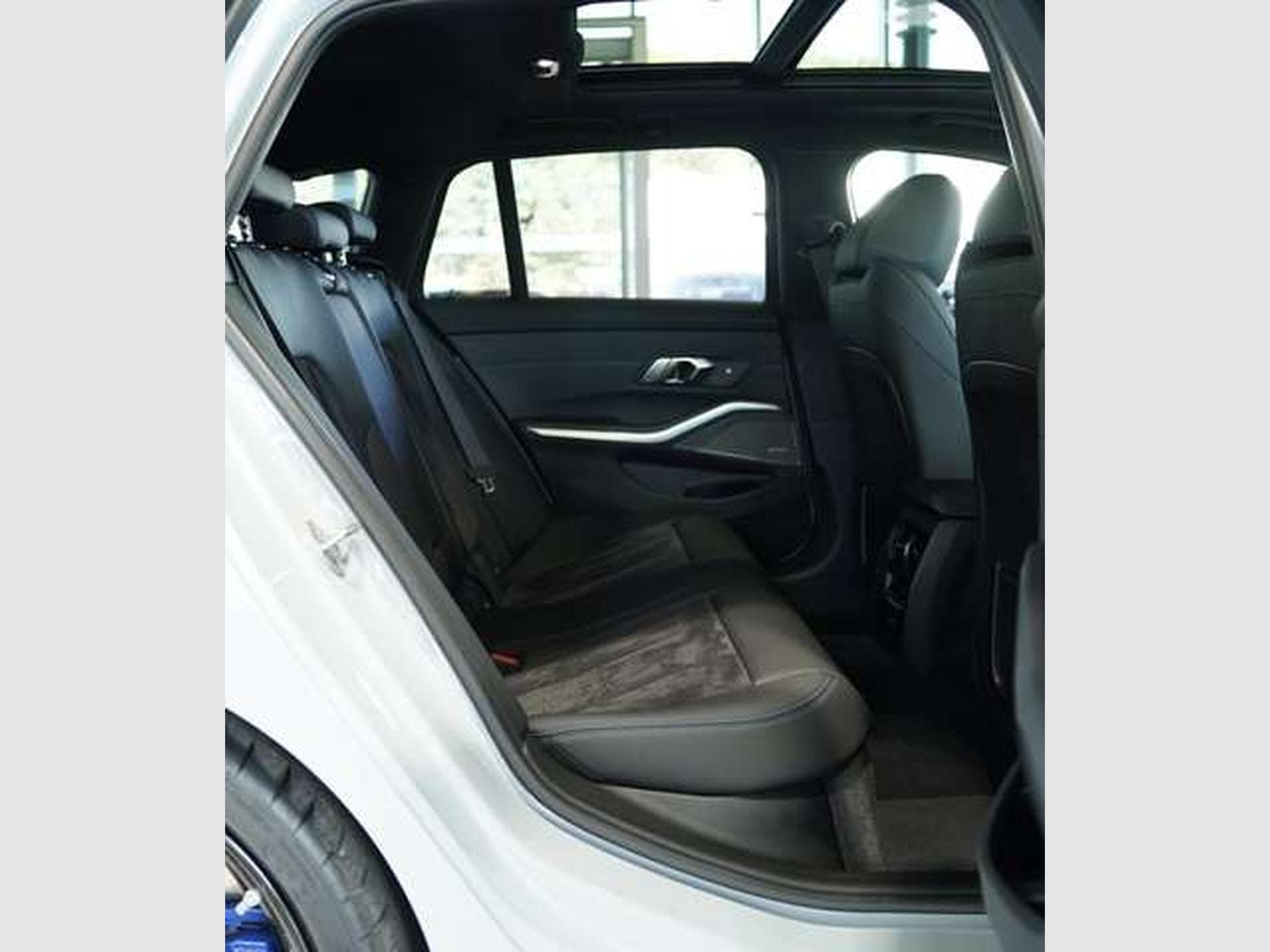 BMW M340 xDrive Touring *2.H *19 *ACC *Pano *H-UP (2023) - Photo 21