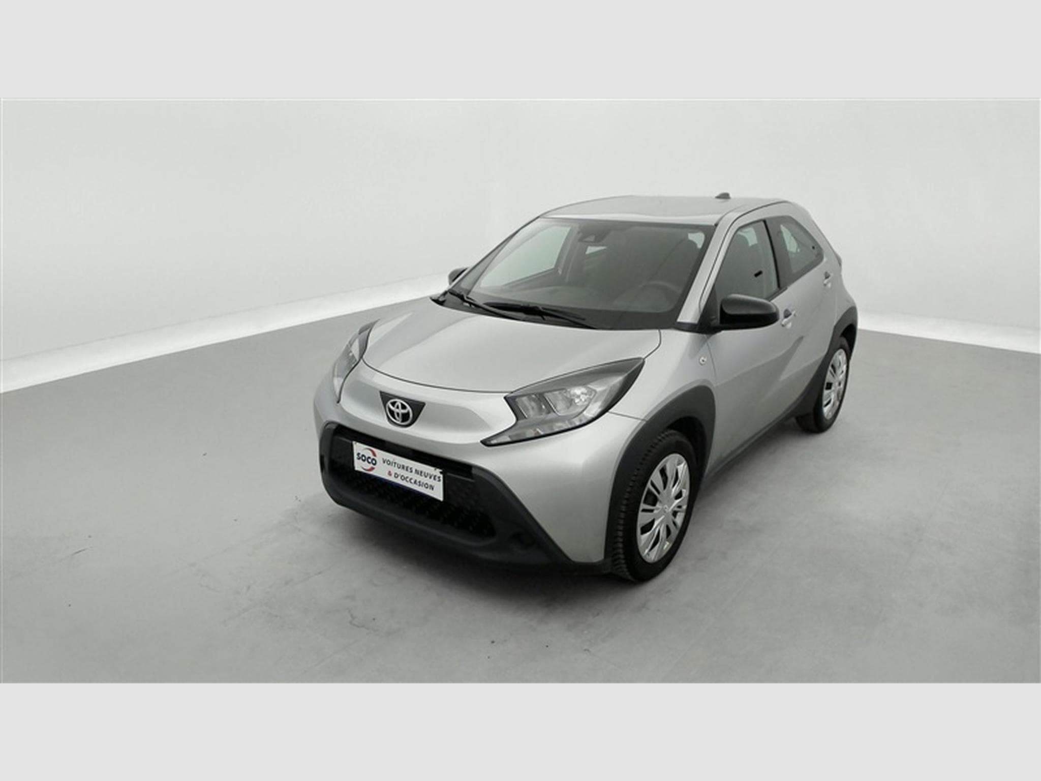 Toyota Aygo 1.0i VVT-i X play (2023) - Photo 1