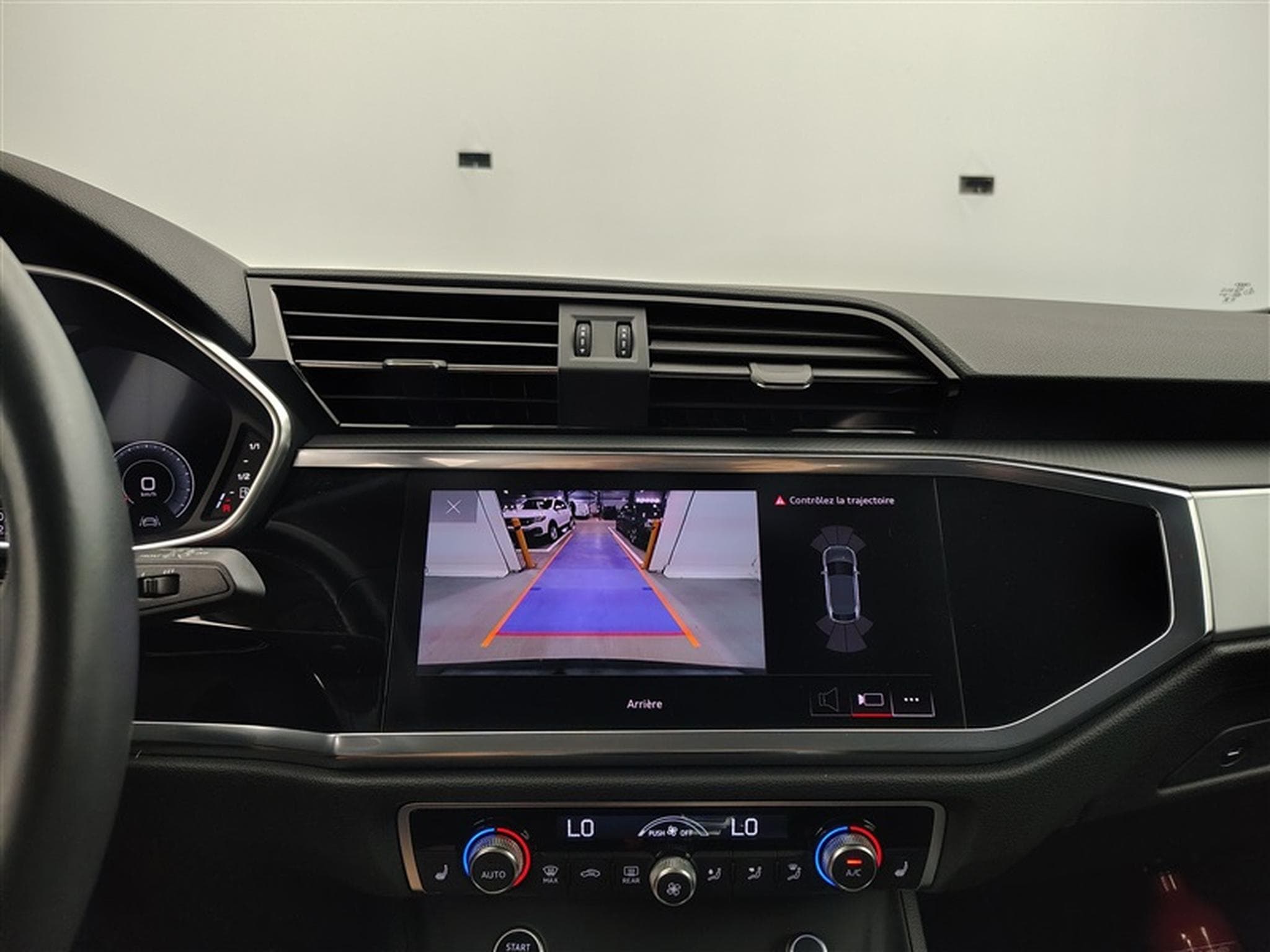 Audi Q3 Sportback 35 TFSI S tronic S-LINE *NAVI/FULL LED/CAMERA/PDC* (2023) - Photo 18
