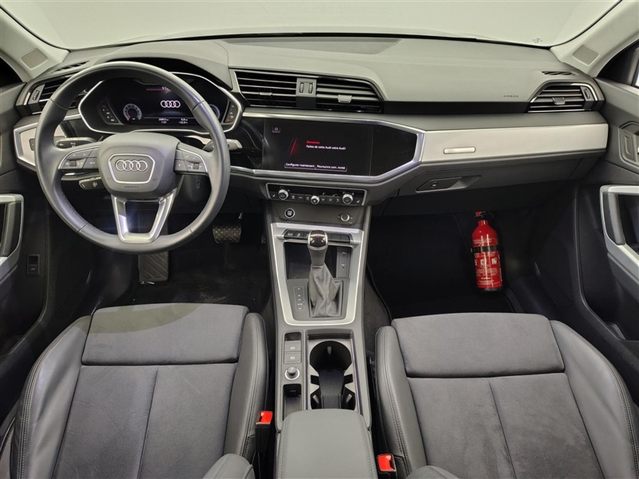 Audi Q3 Sportback 35 TFSI S tronic S-LINE *NAVI/FULL LED/CAMERA/PDC* (2023) - Photo 8