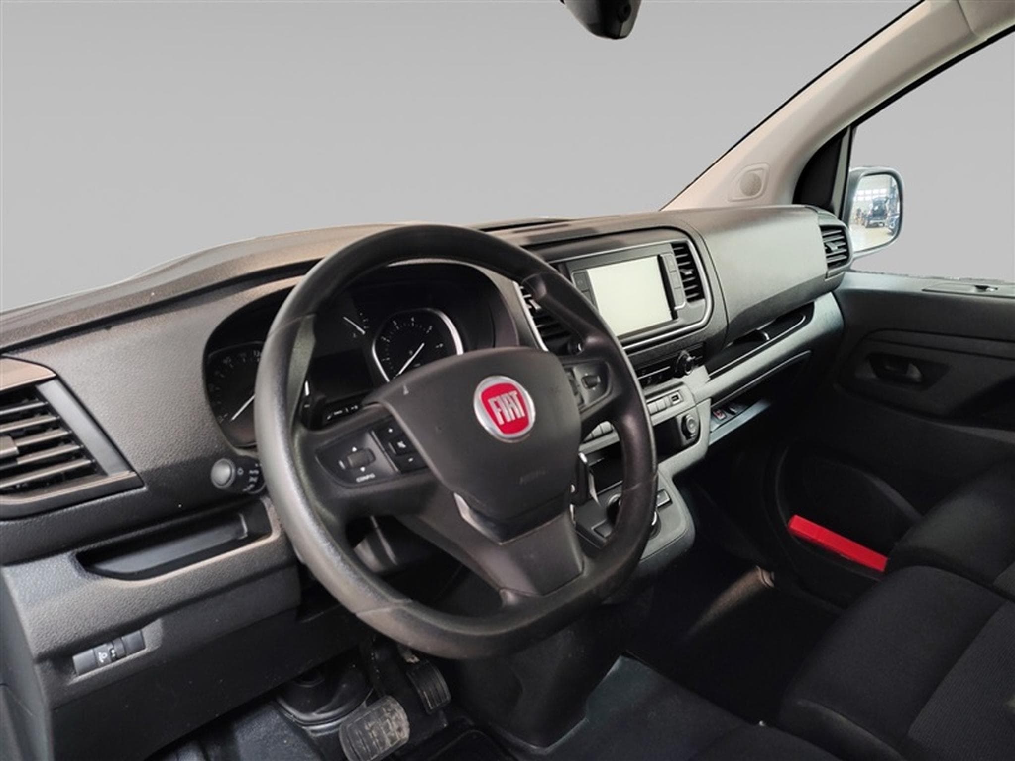 Fiat Scudo 2.0 Multijet 145cv AUTO L 3pl. NAVI / CAMERA (2023) - Photo 8