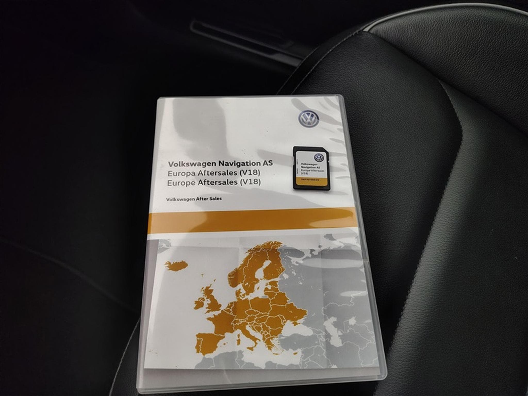 VW Tiguan 2.0 TDI SCR R-Line DSG (2020) - Photo 24