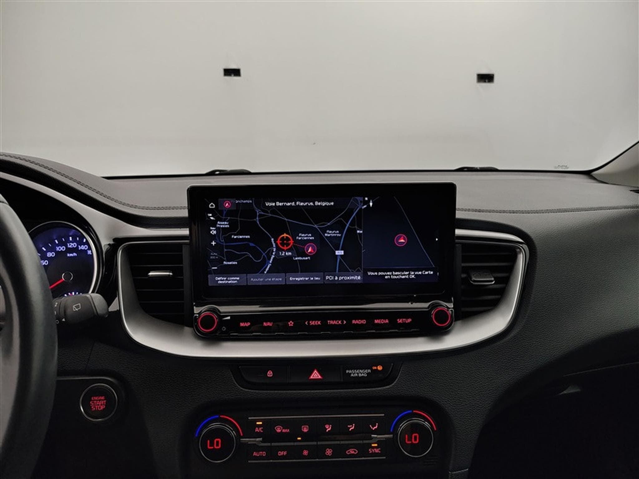 Kia XCeed 1.6 CRDi MHEV Pulse (2023) - Photo 11
