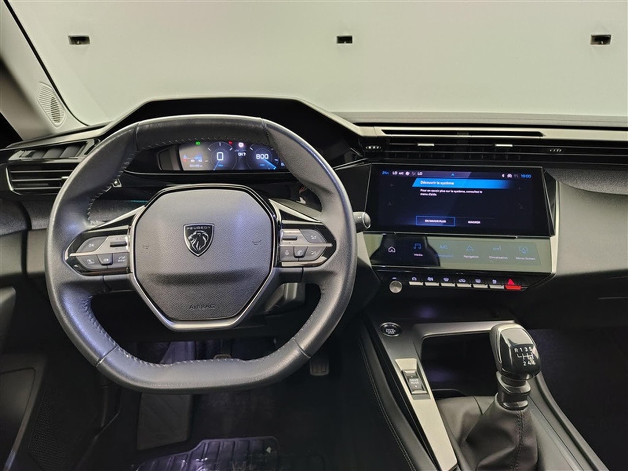 Peugeot 308 SW 1.2 PureTech Allure S&S (EU6.4) (2022) - Photo 9