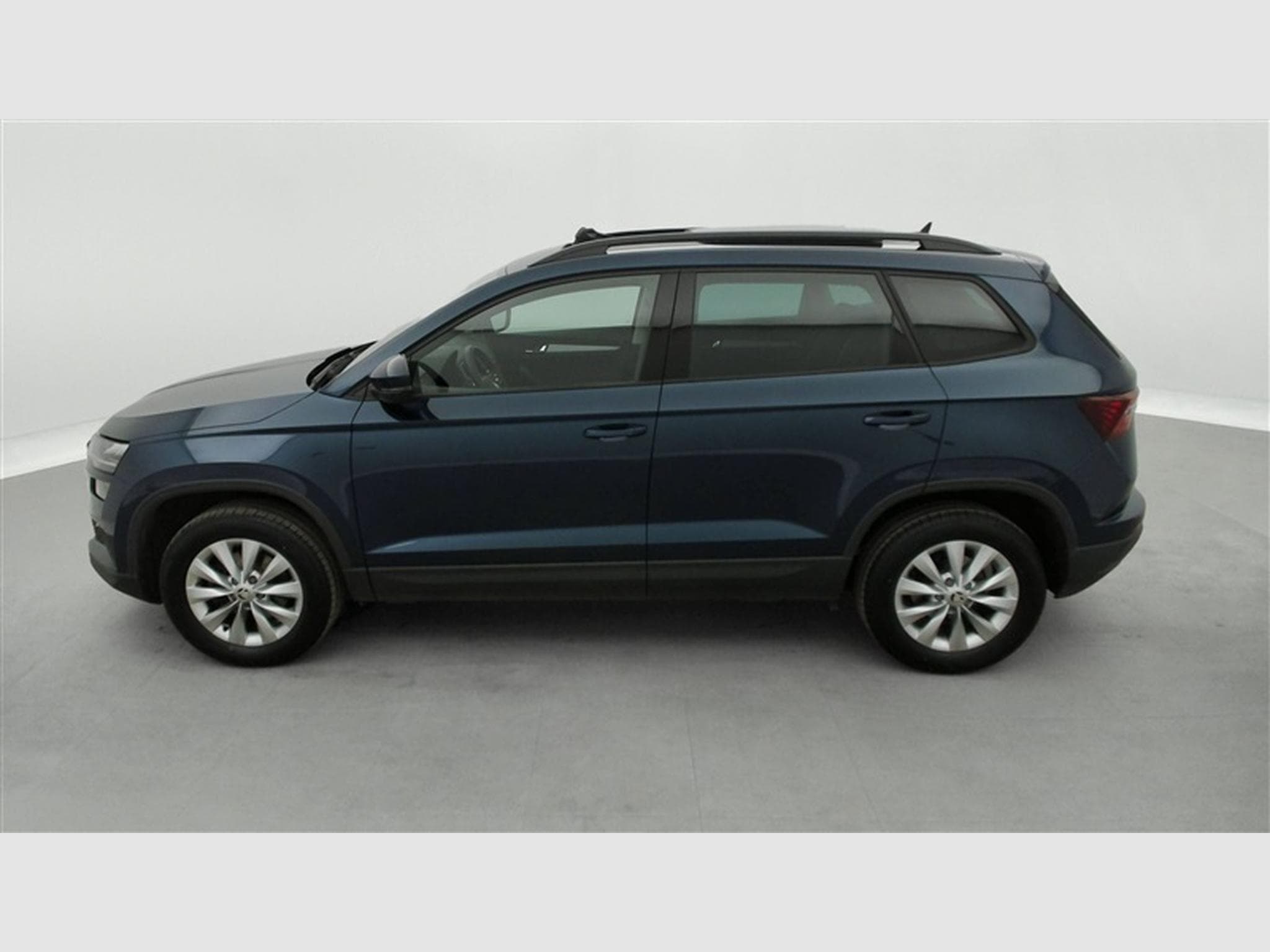 Skoda Karoq 1.0 TSI Clever CARPLAY / FULL LED / CLIM (2023) - Photo 3