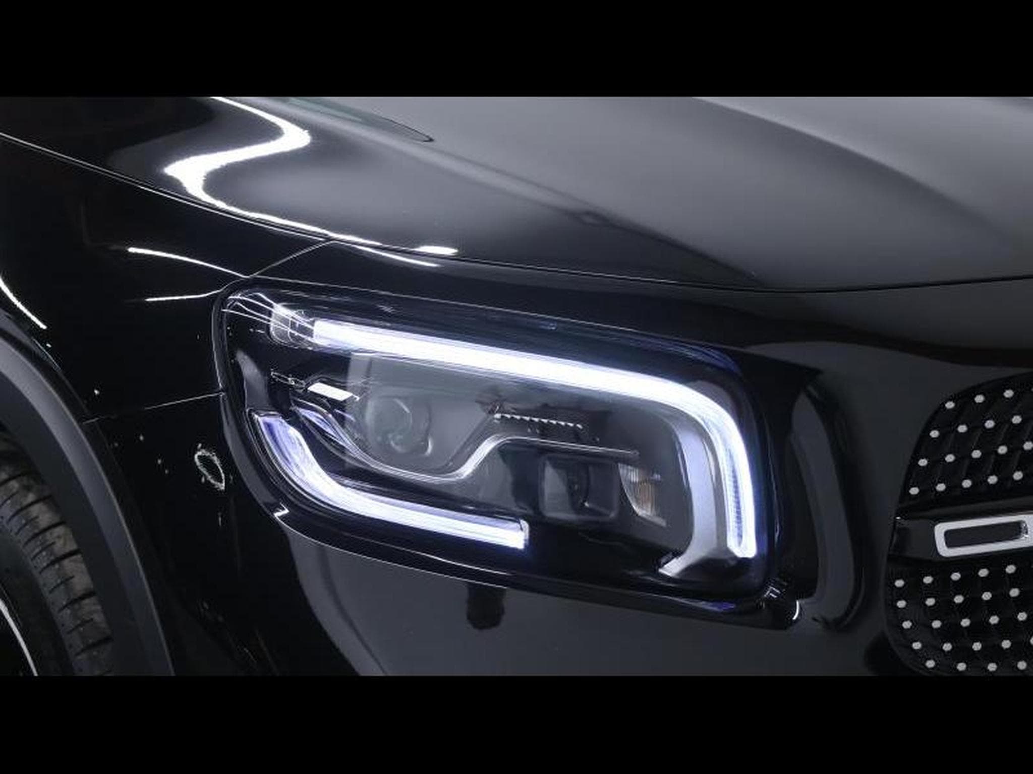 Mercedes GLB 200 Amg Line 7g-DCT (2022) - Foto 10