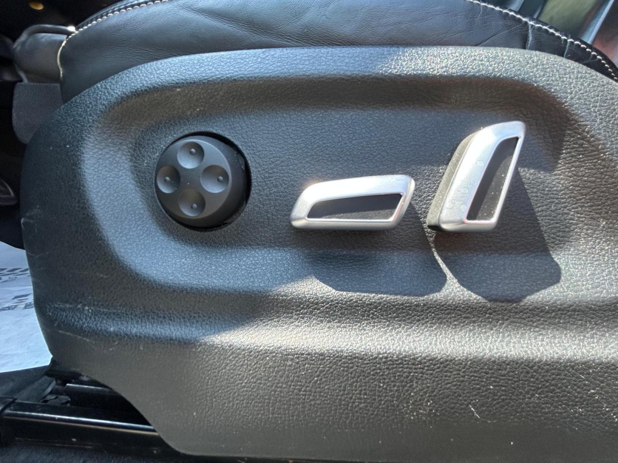 Audi SQ5 Audi SQ5 TDI quattro (2015) - Photo 18