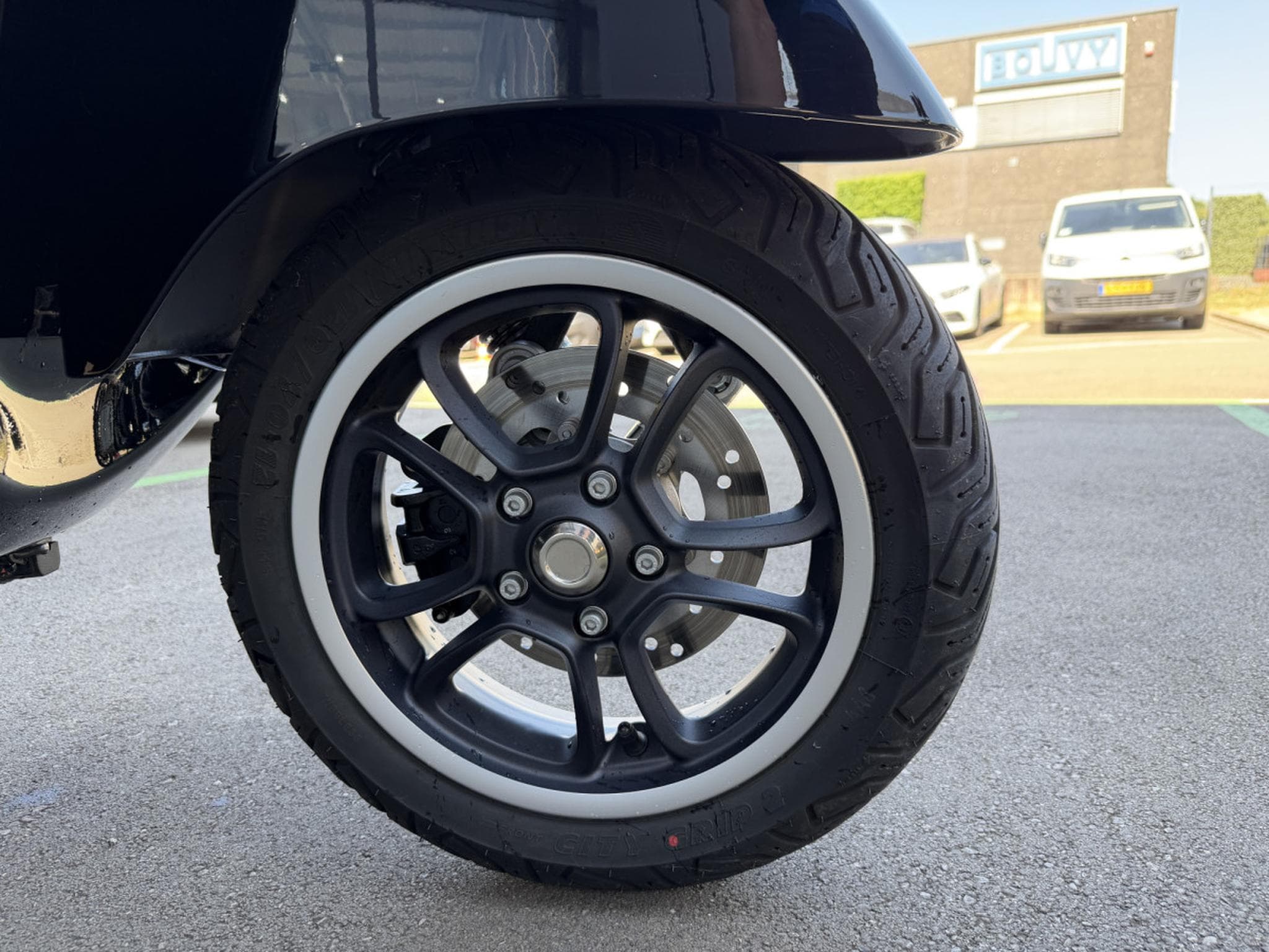 Vespa GTS Super (2023) - Foto 6