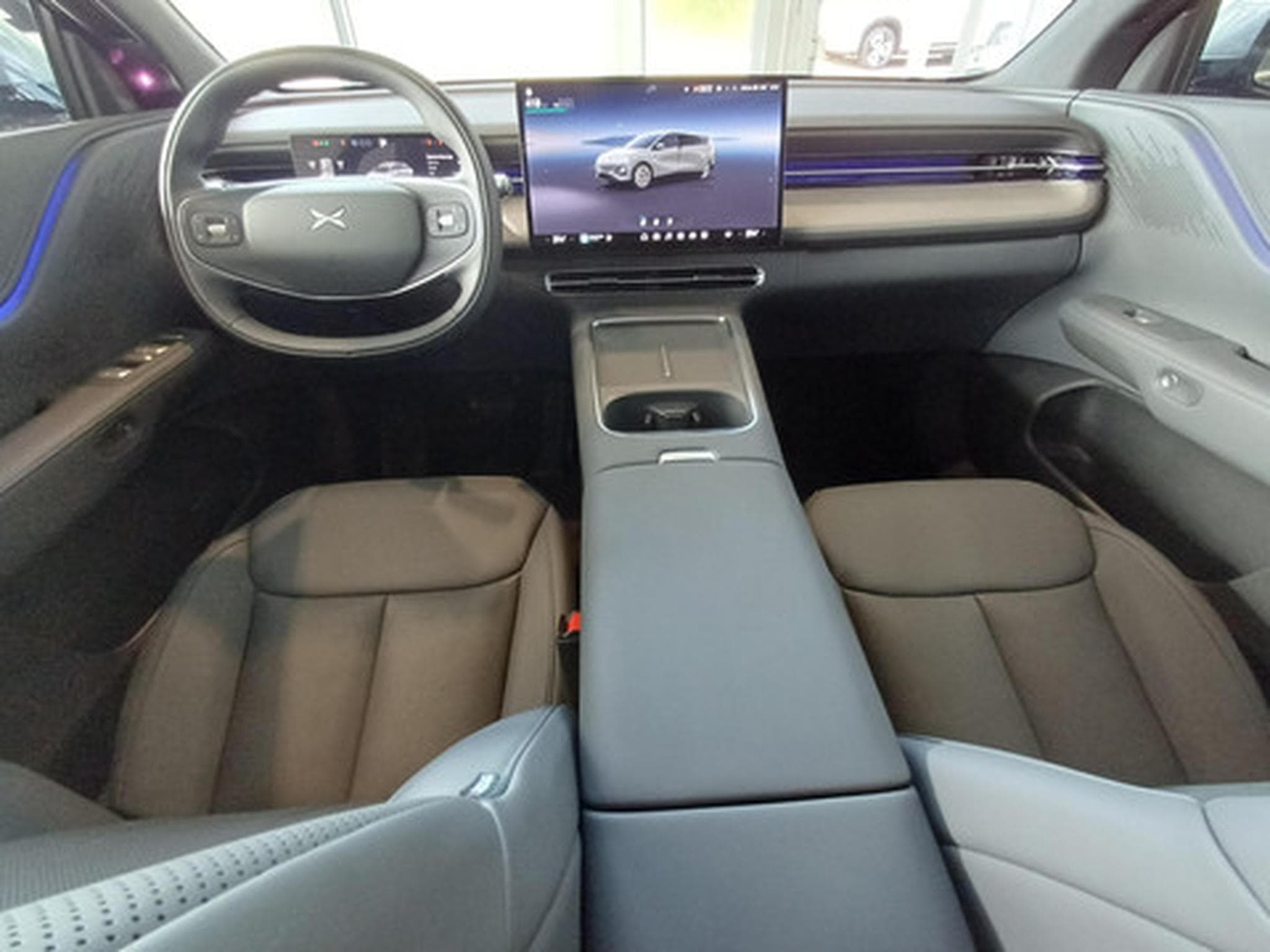 Xpeng G6 New AWD Performan (2026) - Photo 8
