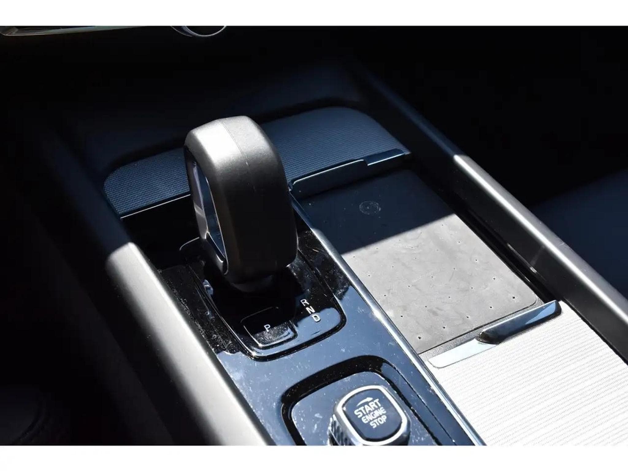 Volvo V60 (2025) - Foto 18