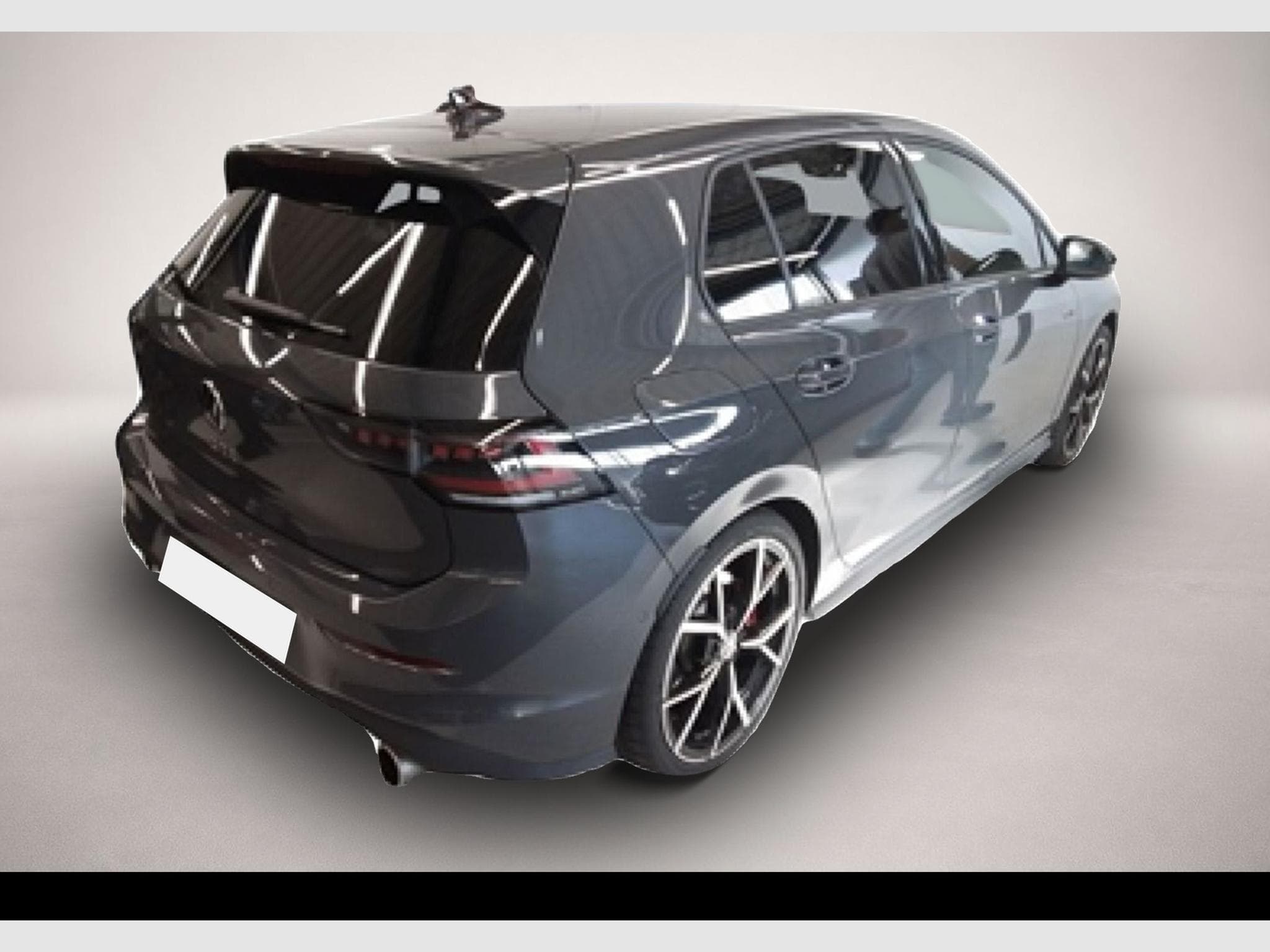VW Golf (2025) - Photo 1