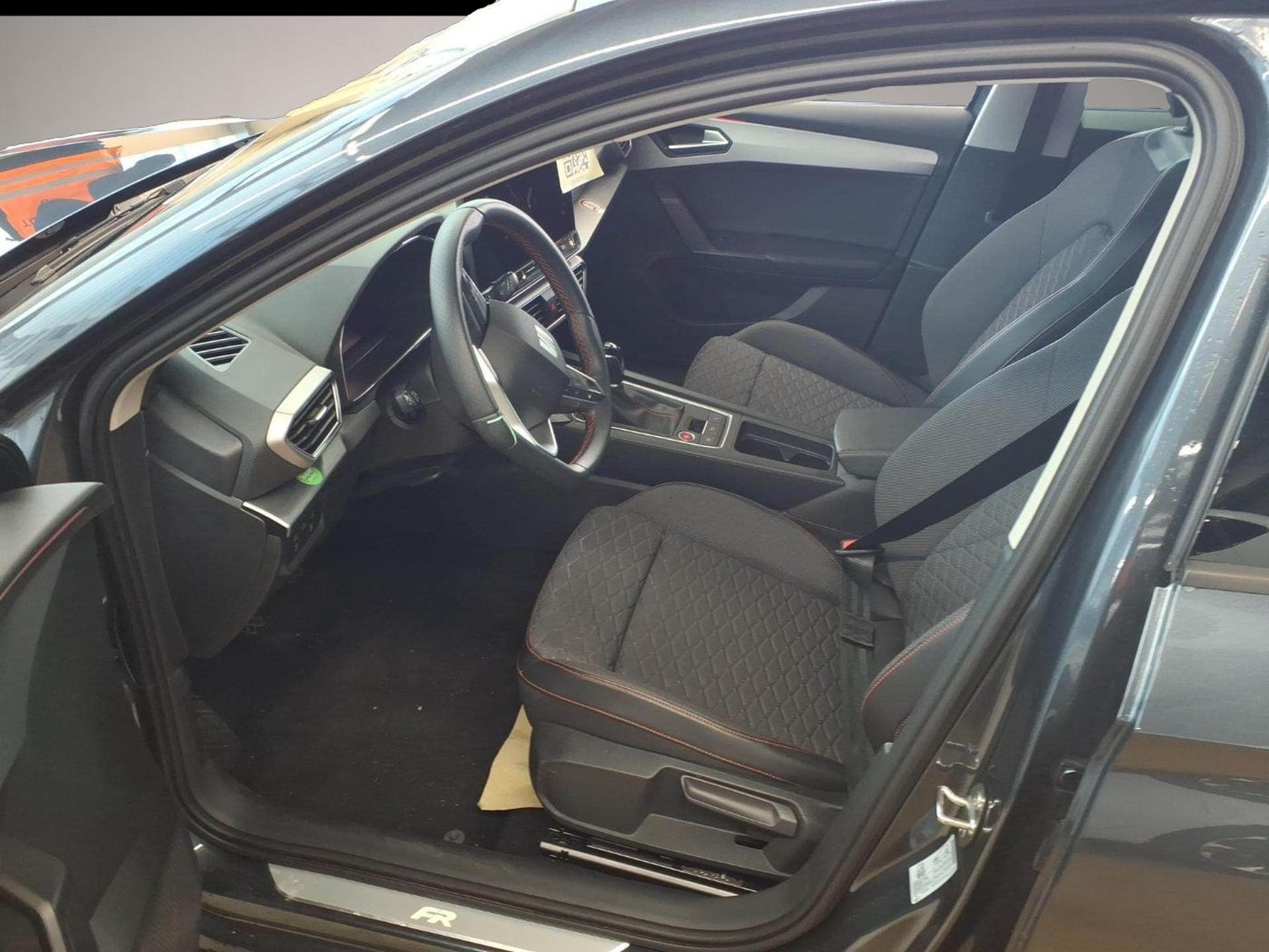 Seat Leon (2025) - Photo 3
