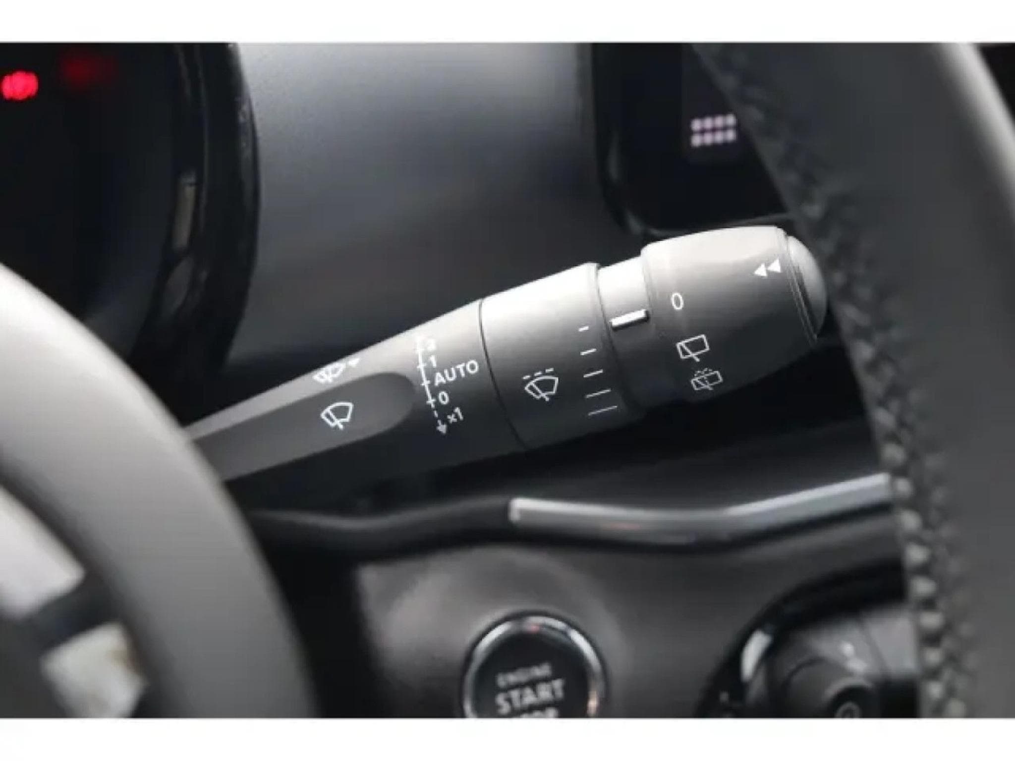Fiat 600 HYBRID SPORT 1.2 (2026) - Photo 16