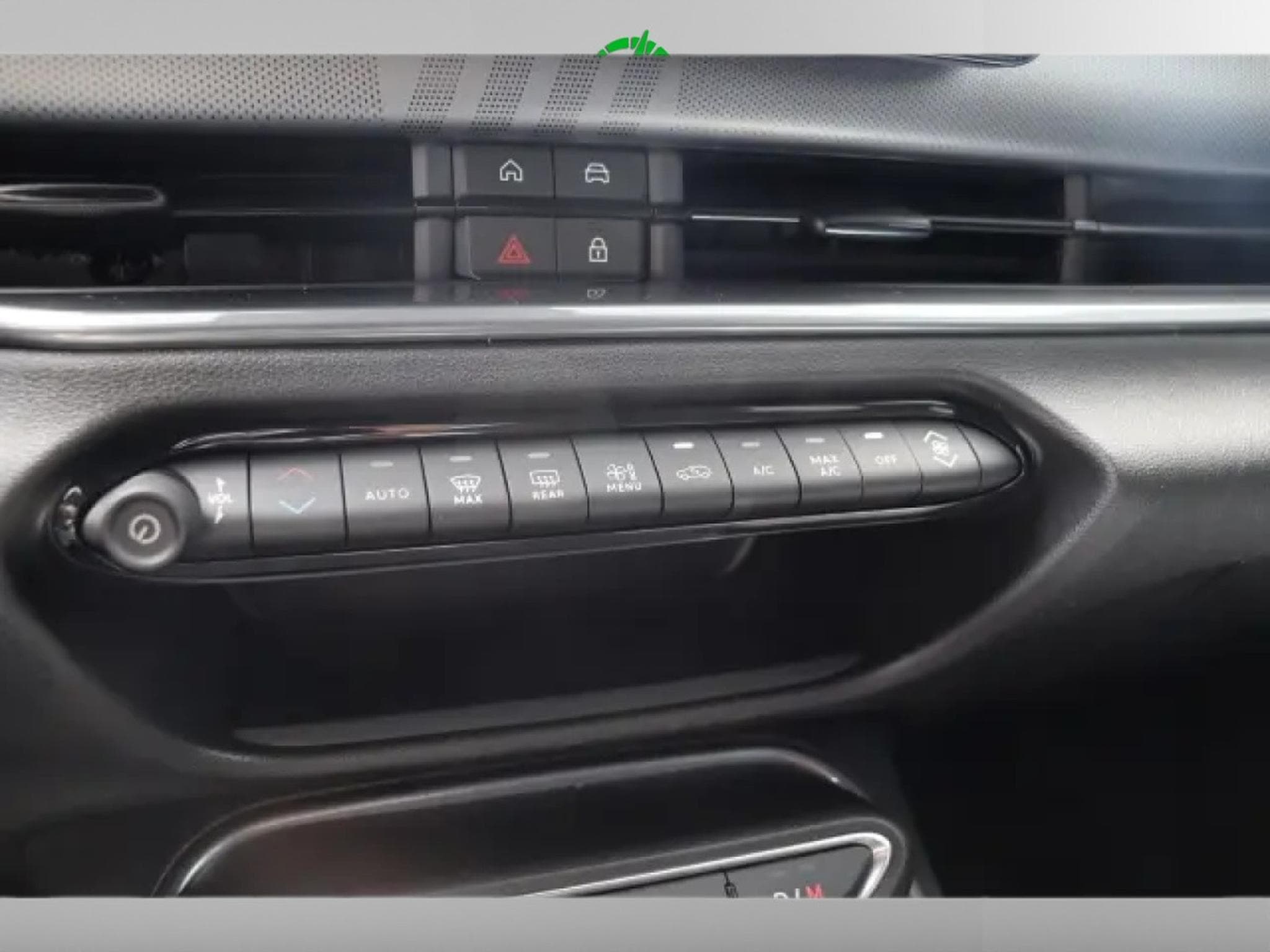 Fiat 600 HYBRID SPORT 1.2 (2026) - Photo 20