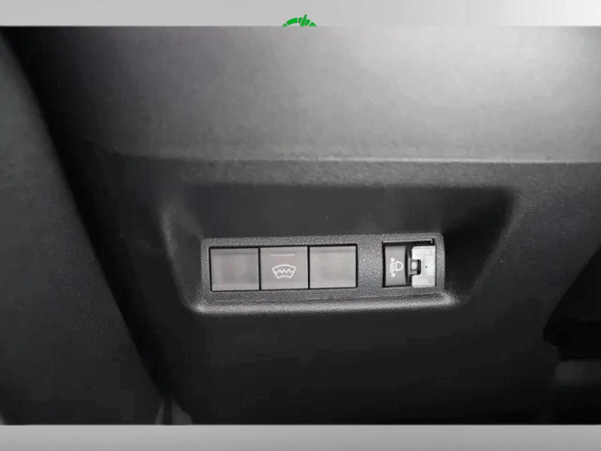 Fiat 600 HYBRID SPORT 1.2 (2026) - Photo 23