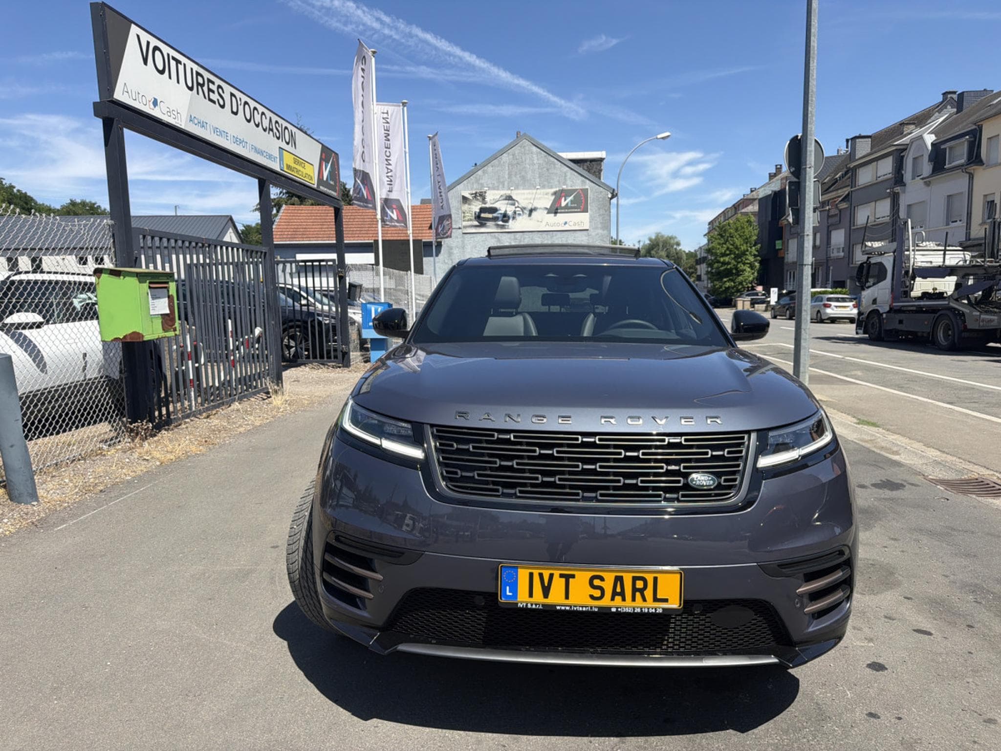 Land-Rover Range Rover Velar P400e SE 300CV HYBRIDE/ESSENCE (2023) - Photo 2