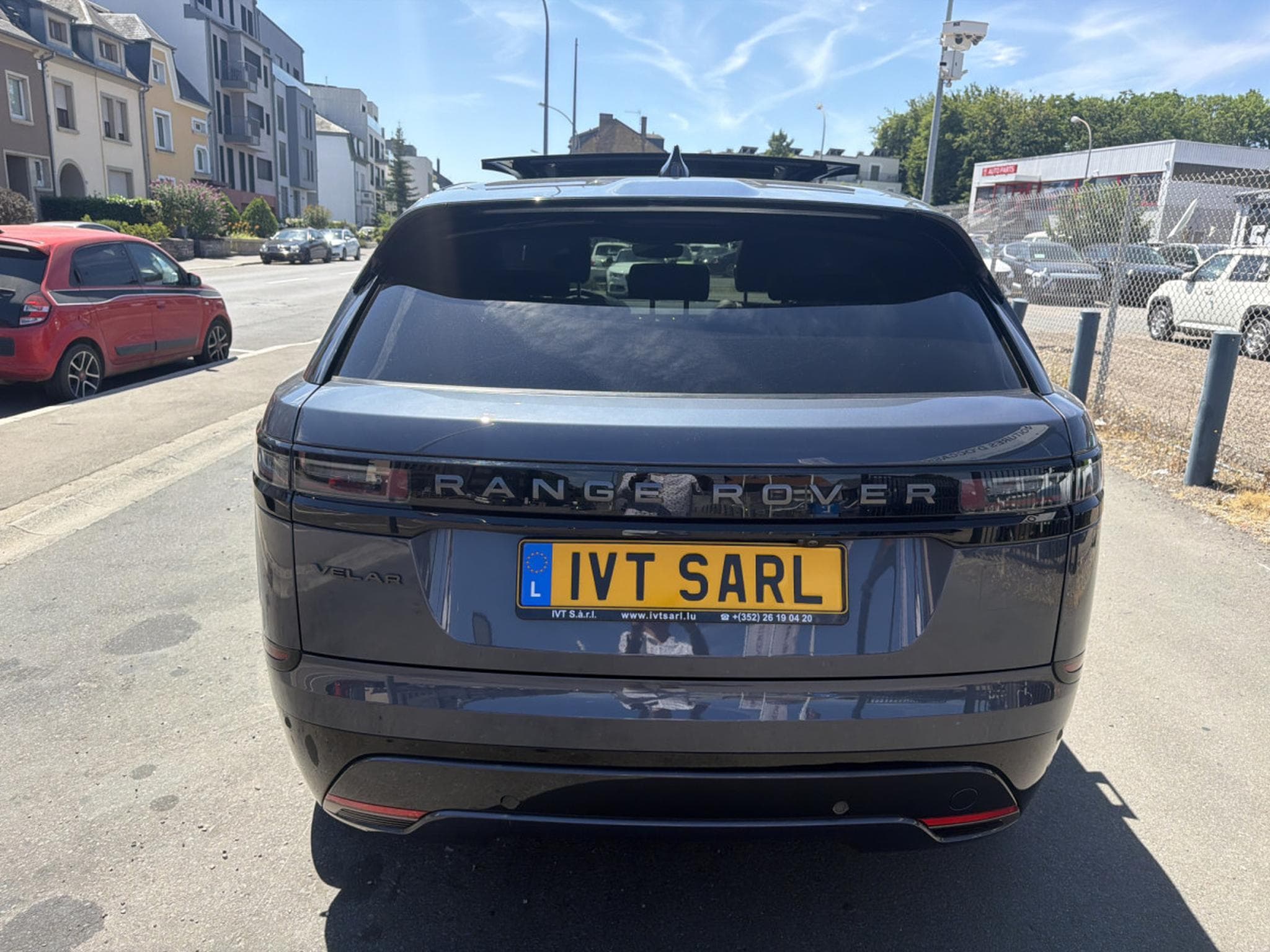 Land-Rover Range Rover Velar P400e SE 300CV HYBRIDE/ESSENCE (2023) - Photo 6
