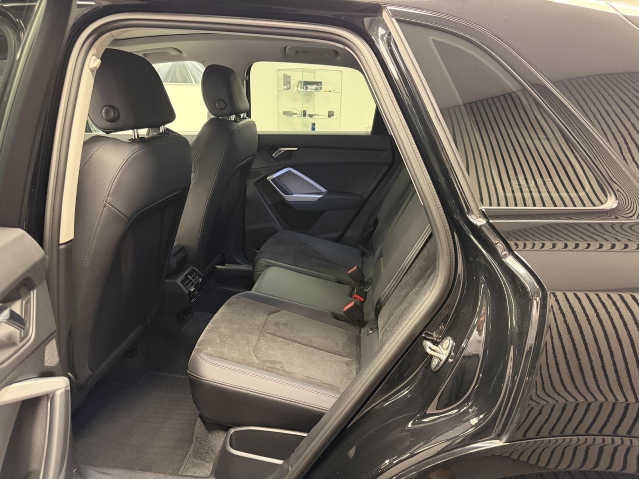 Audi Q3 S line 40 TFSI quattro 190 CH / 140 kW S tronic (2021) - Photo 6