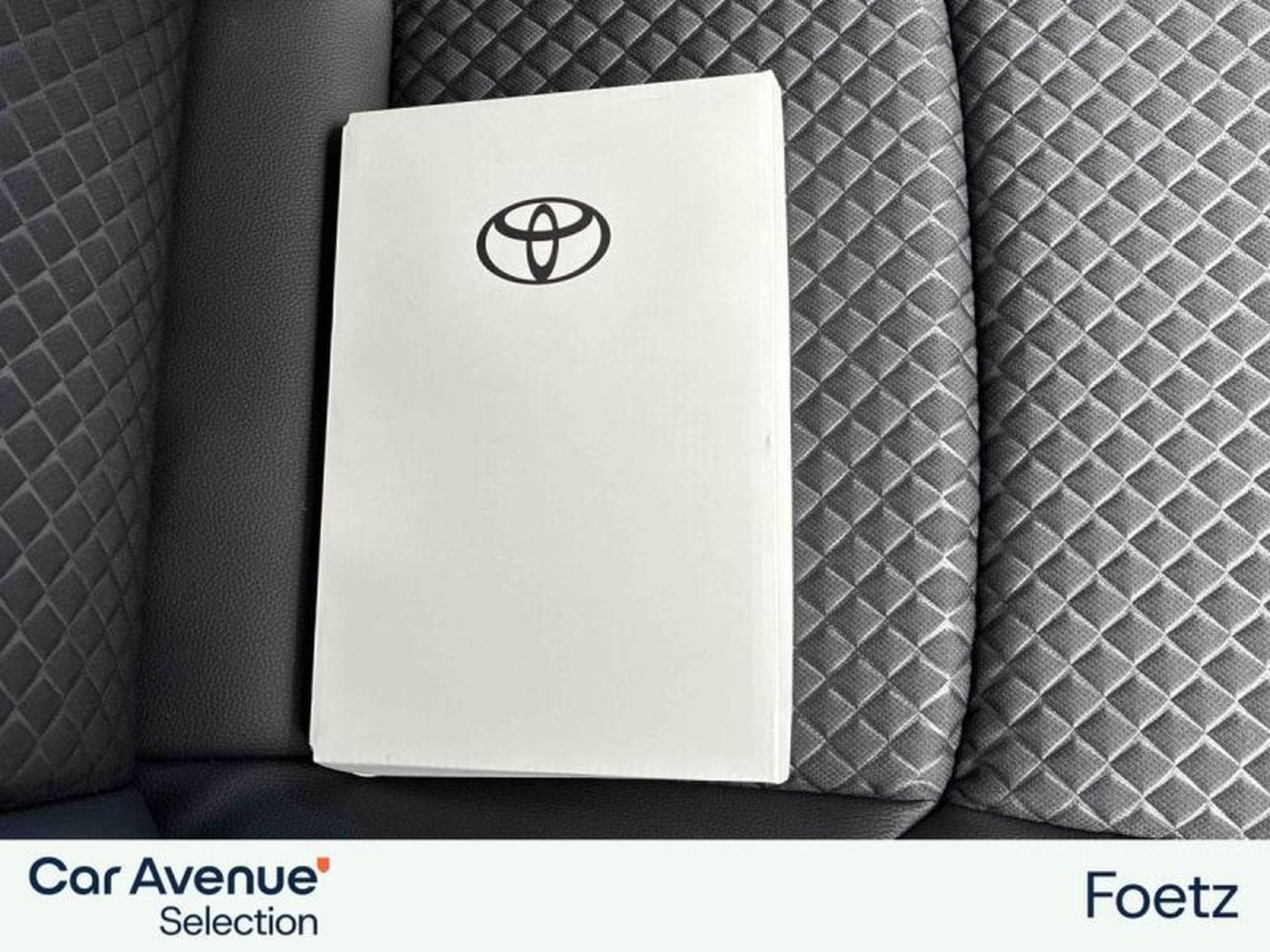 Toyota Yaris STYLE - FULL OPTION (2025) - Photo 21
